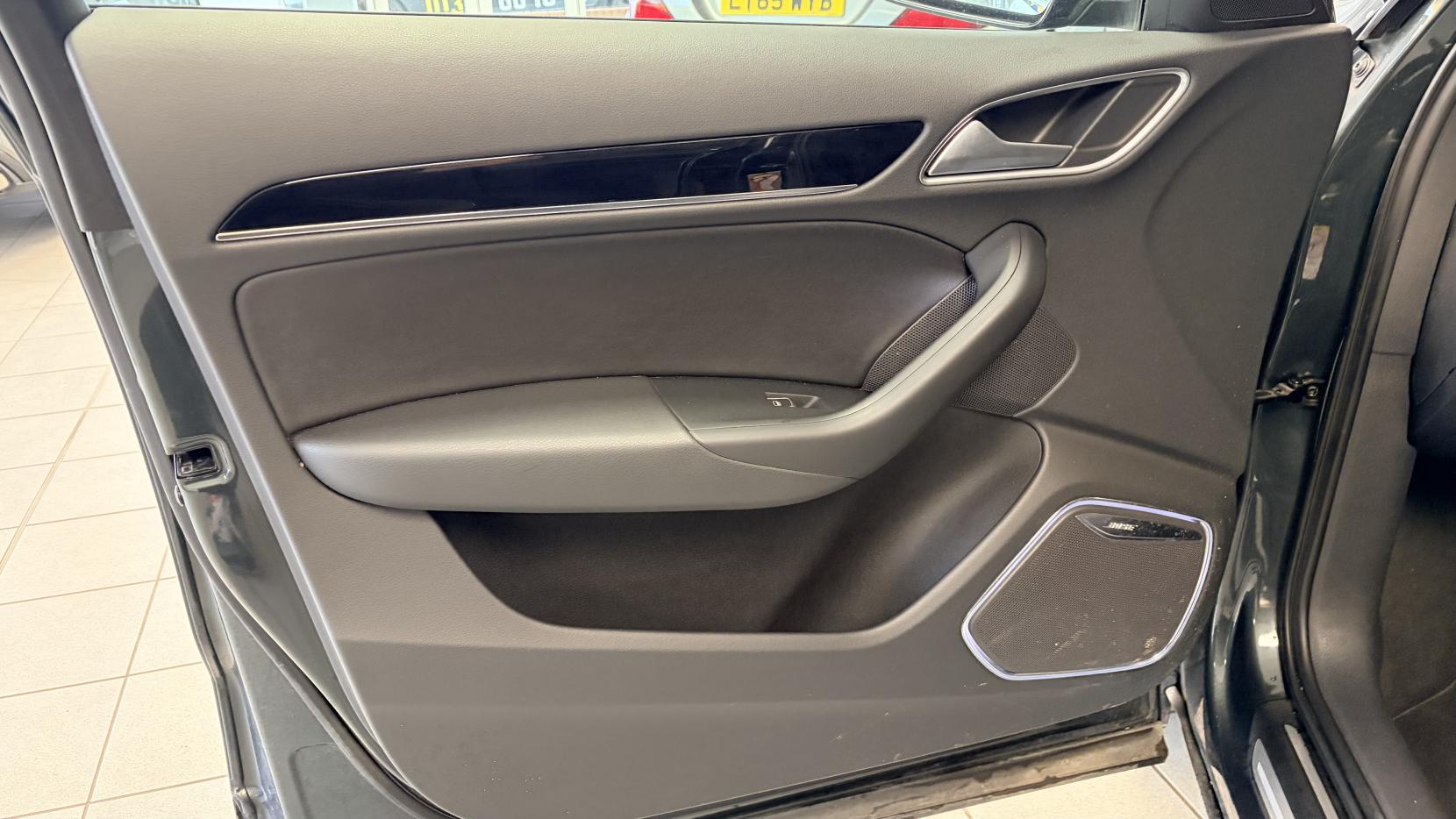 Audi Q3 2.0 TFSI Black Edition SUV 5dr Petrol S Tronic quattro Euro 6 (s/s) (180 ps)