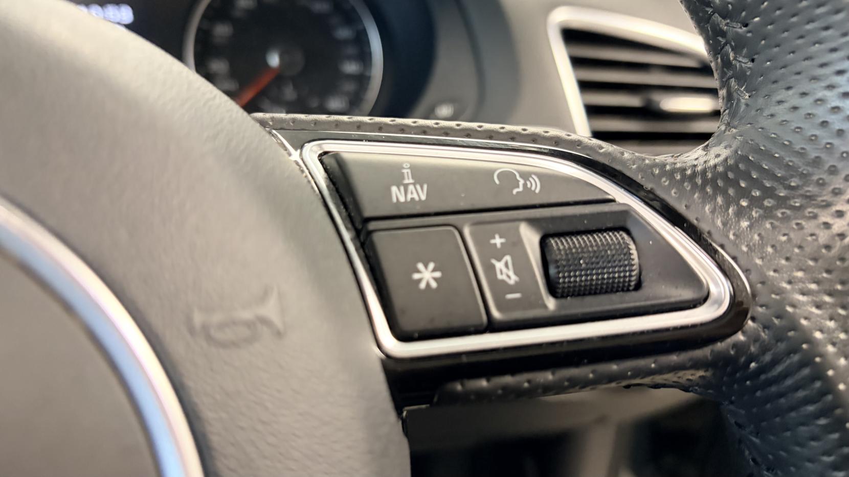 Audi Q3 2.0 TFSI Black Edition SUV 5dr Petrol S Tronic quattro Euro 6 (s/s) (180 ps)