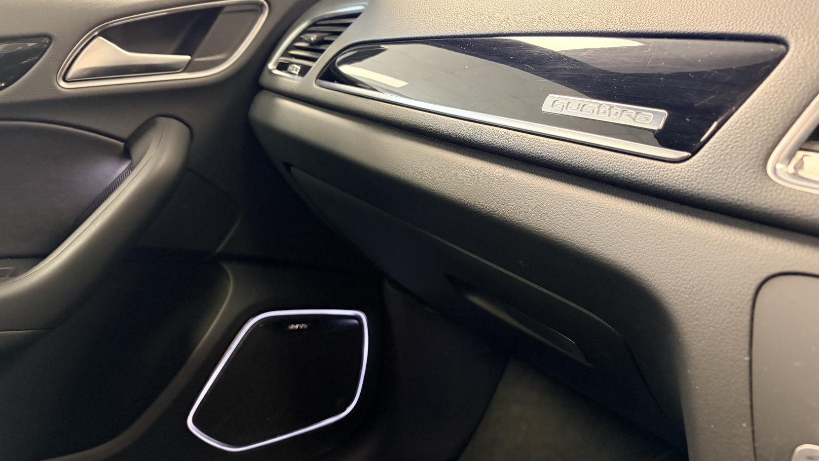 Audi Q3 2.0 TFSI Black Edition SUV 5dr Petrol S Tronic quattro Euro 6 (s/s) (180 ps)