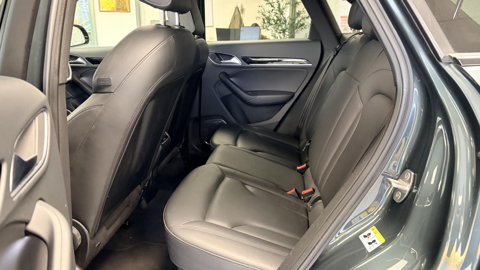 Audi Q3 2.0 TFSI Black Edition SUV 5dr Petrol S Tronic quattro Euro 6 (s/s) (180 ps)