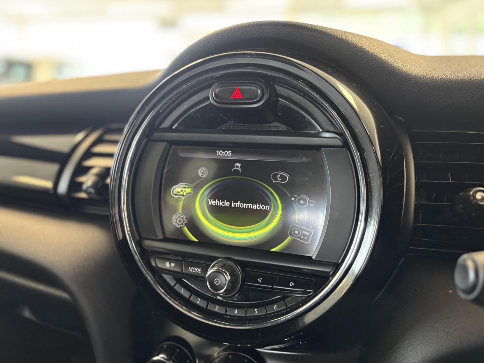 MINI Hatch 1.5 Cooper Hatchback 5dr Petrol Manual Euro 6 (s/s) (136 ps)