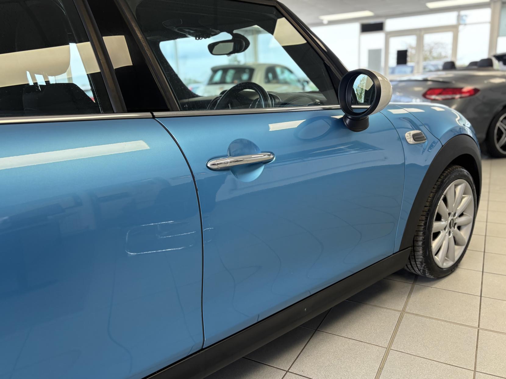 MINI Hatch 1.5 Cooper Hatchback 5dr Petrol Manual Euro 6 (s/s) (136 ps)