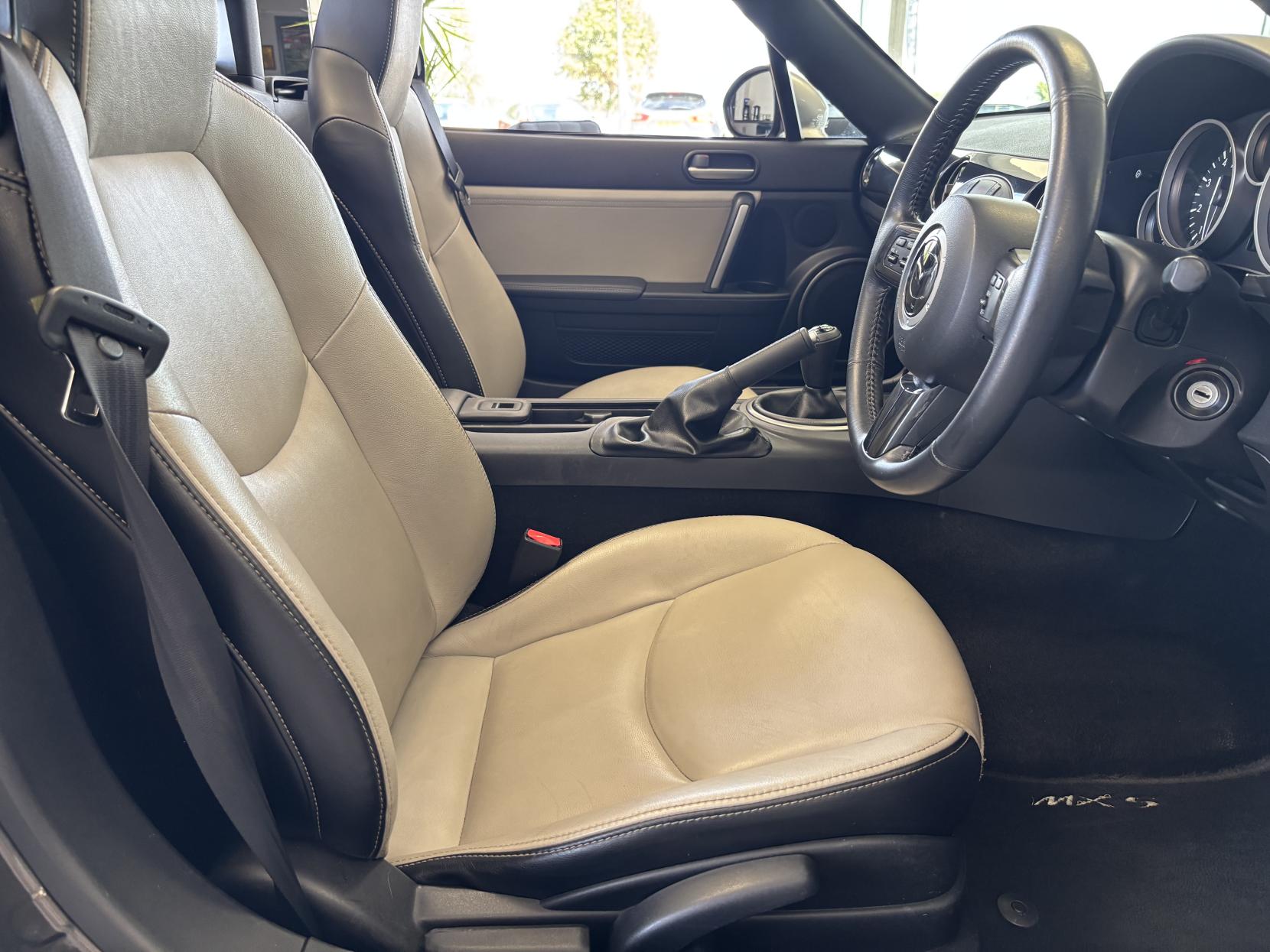 Mazda MX-5 1.8i Sport Venture Roadster 2dr Petrol Manual Euro 5 (126 ps)