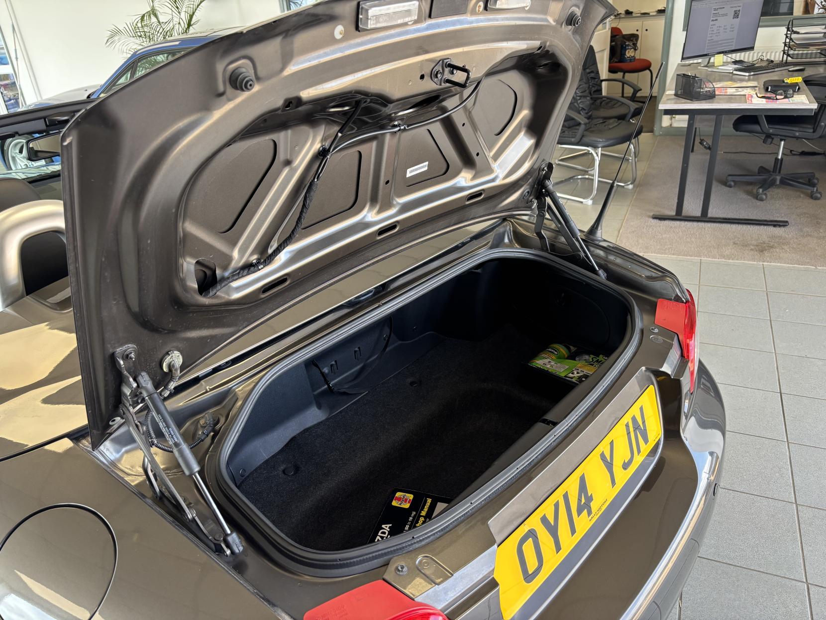 Mazda MX-5 1.8i Sport Venture Roadster 2dr Petrol Manual Euro 5 (126 ps)