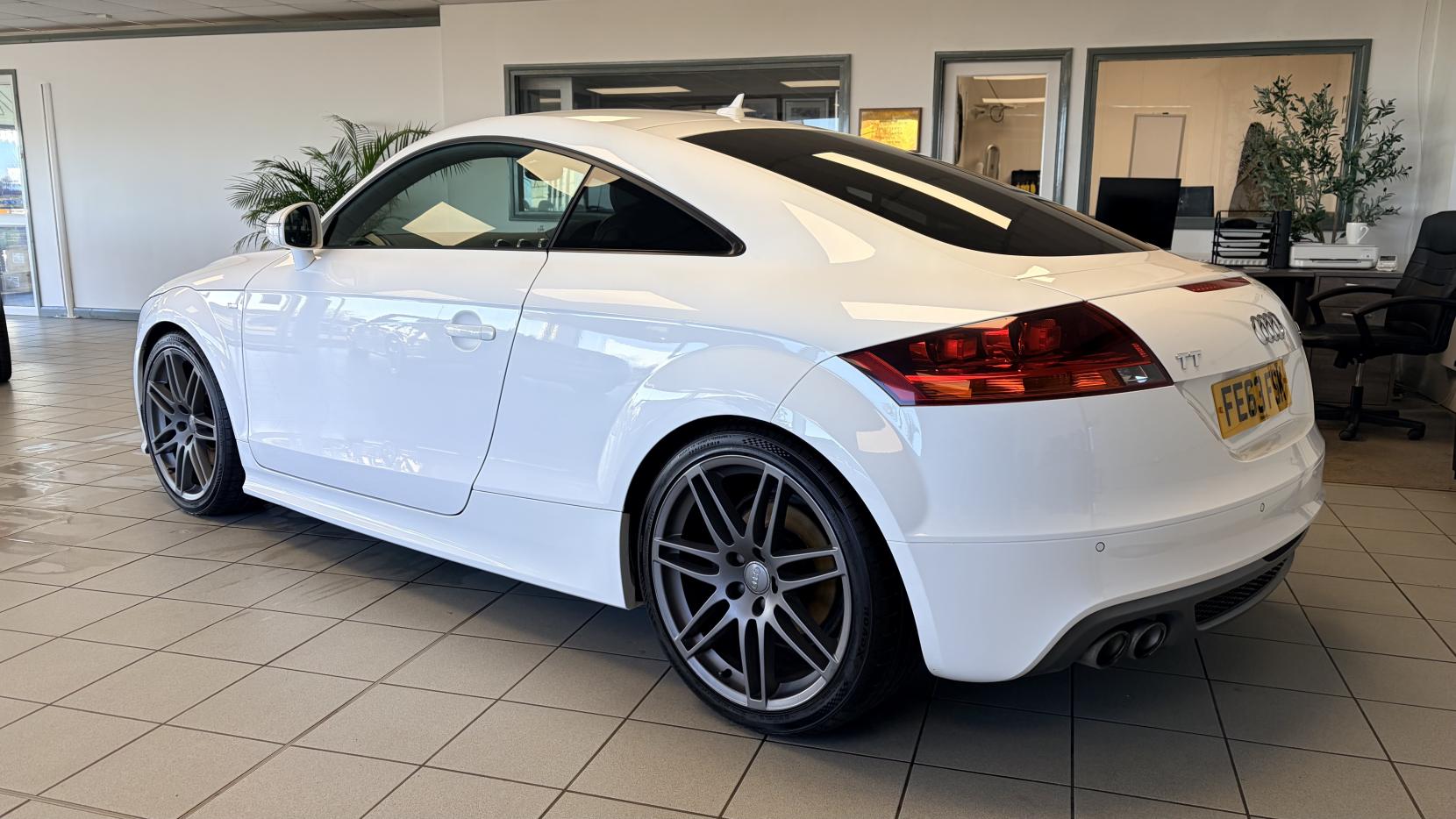 Audi TT 2.0 TDI Black Edition Coupe 3dr Diesel Manual quattro Euro 5 (170 ps)