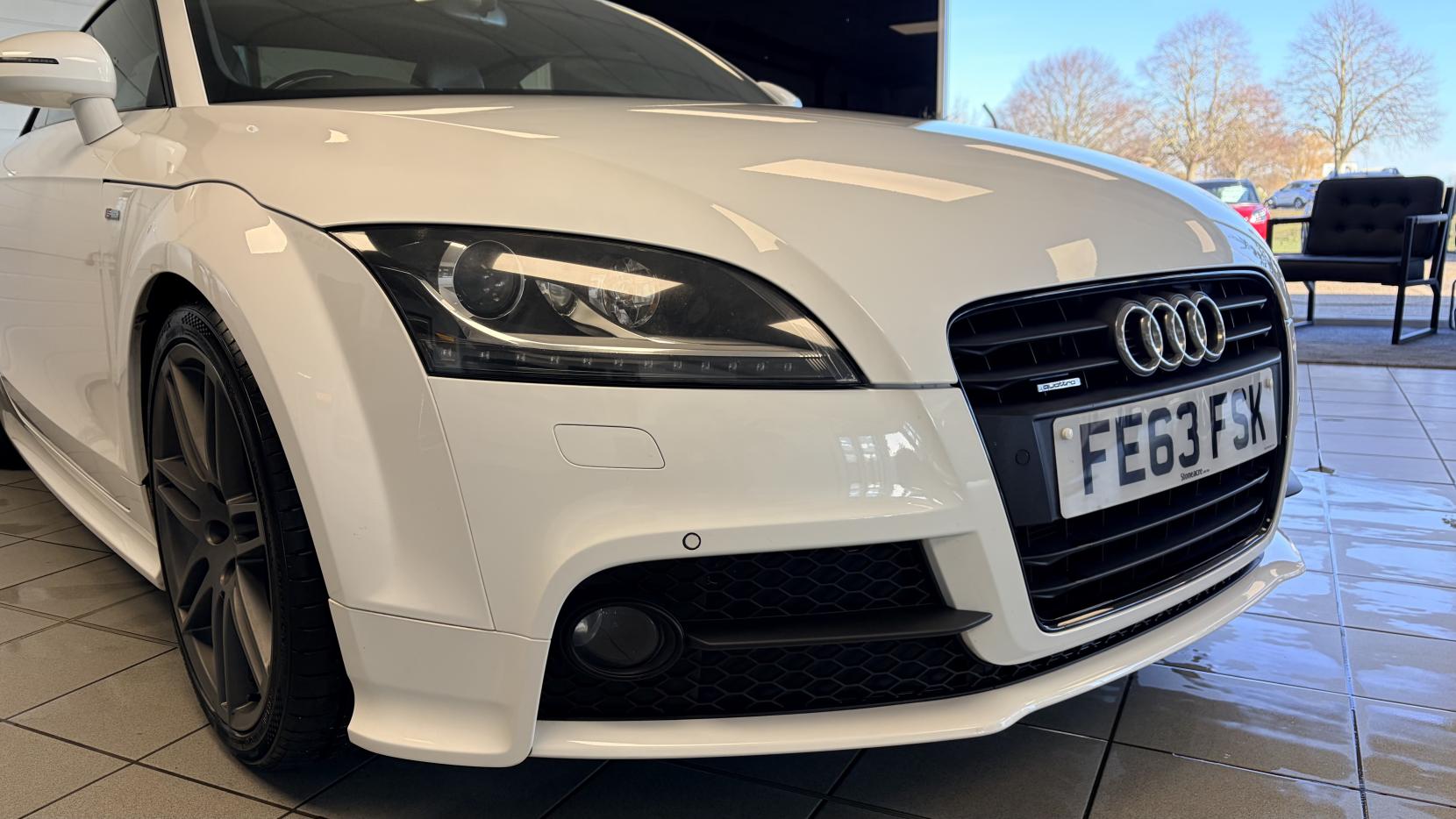 Audi TT 2.0 TDI Black Edition Coupe 3dr Diesel Manual quattro Euro 5 (170 ps)