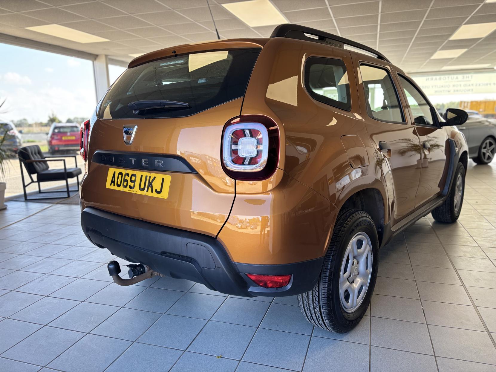 Dacia Duster 1.0 TCe Essential SUV 5dr Petrol Manual Euro 6 (s/s) (100 ps)