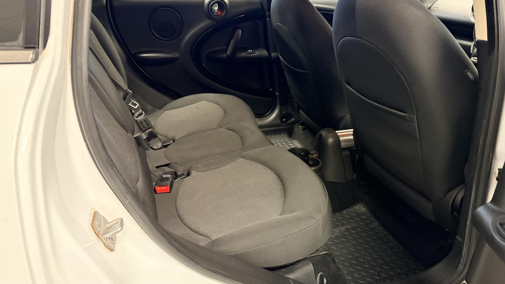 MINI Countryman 1.6 One D SUV 5dr Diesel Manual Euro 5 (s/s) (90 ps)