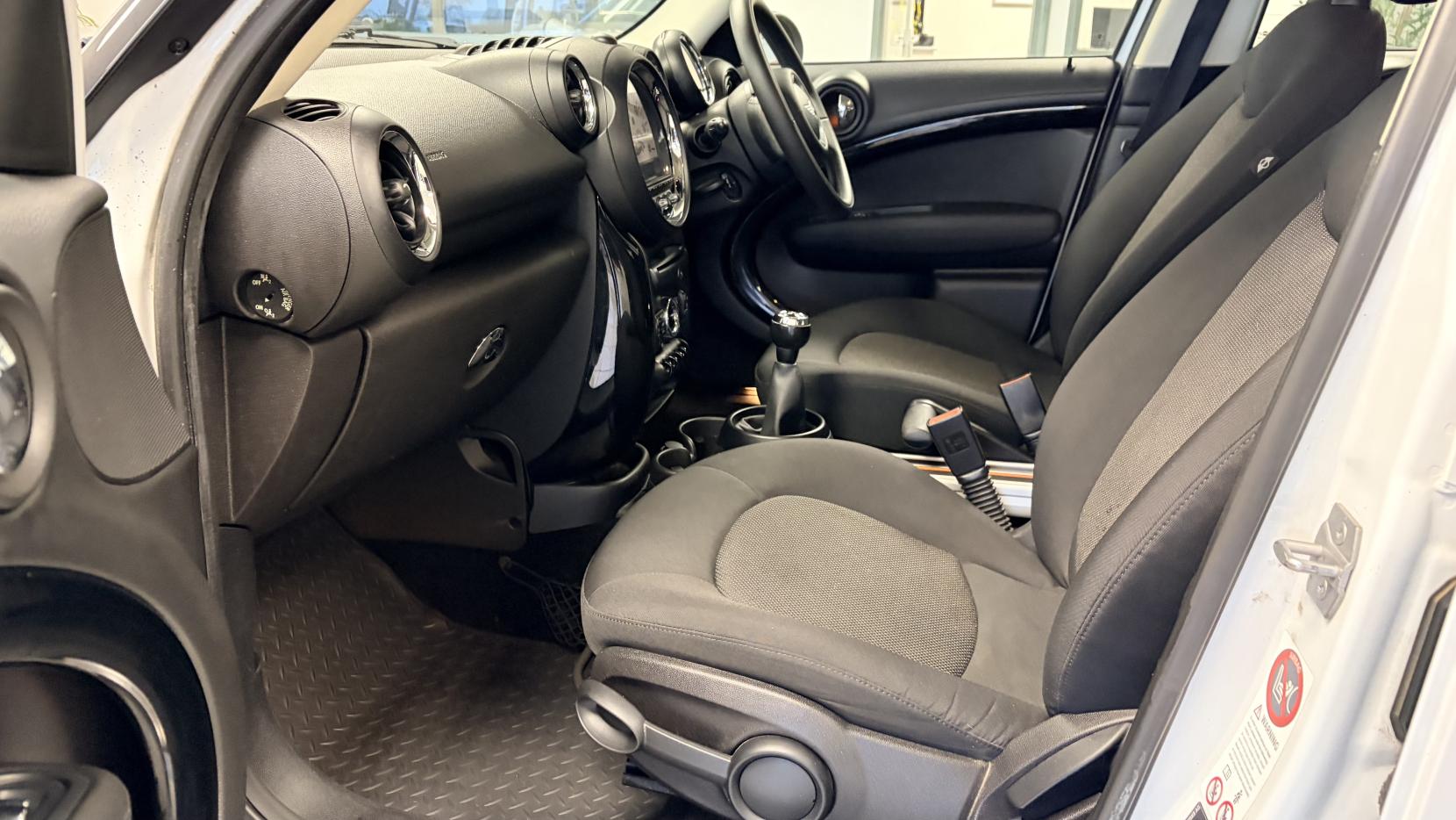 MINI Countryman 1.6 One D SUV 5dr Diesel Manual Euro 5 (s/s) (90 ps)