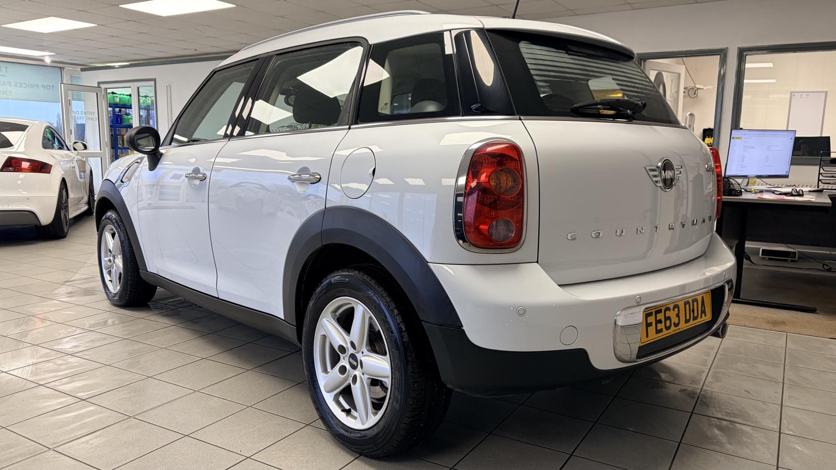 MINI Countryman 1.6 One D SUV 5dr Diesel Manual Euro 5 (s/s) (90 ps)