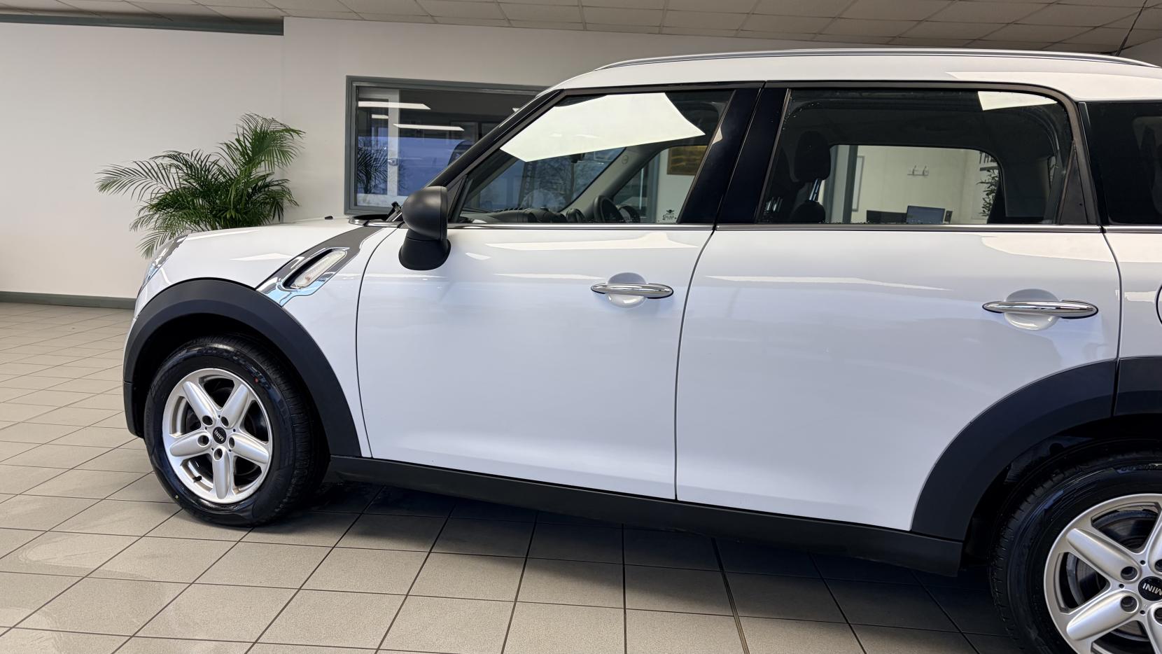 MINI Countryman 1.6 One D SUV 5dr Diesel Manual Euro 5 (s/s) (90 ps)