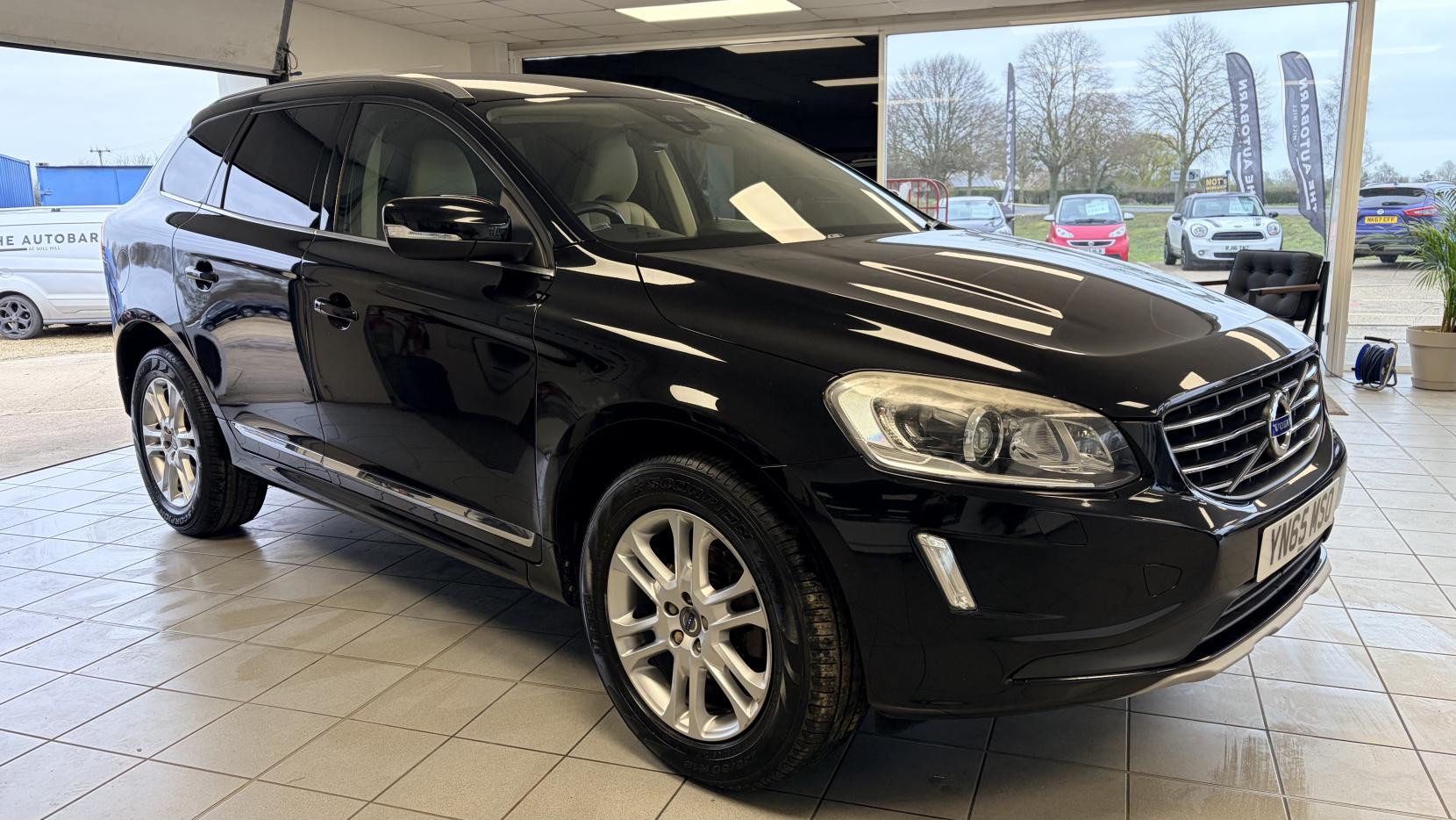Volvo XC60 2.4 D4 SE Lux Nav SUV 5dr Diesel Auto AWD Euro 6 (s/s) (190 ps)