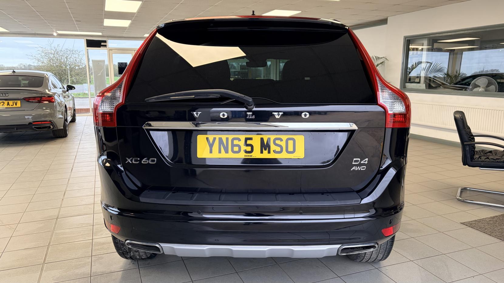Volvo XC60 2.4 D4 SE Lux Nav SUV 5dr Diesel Auto AWD Euro 6 (s/s) (190 ps)