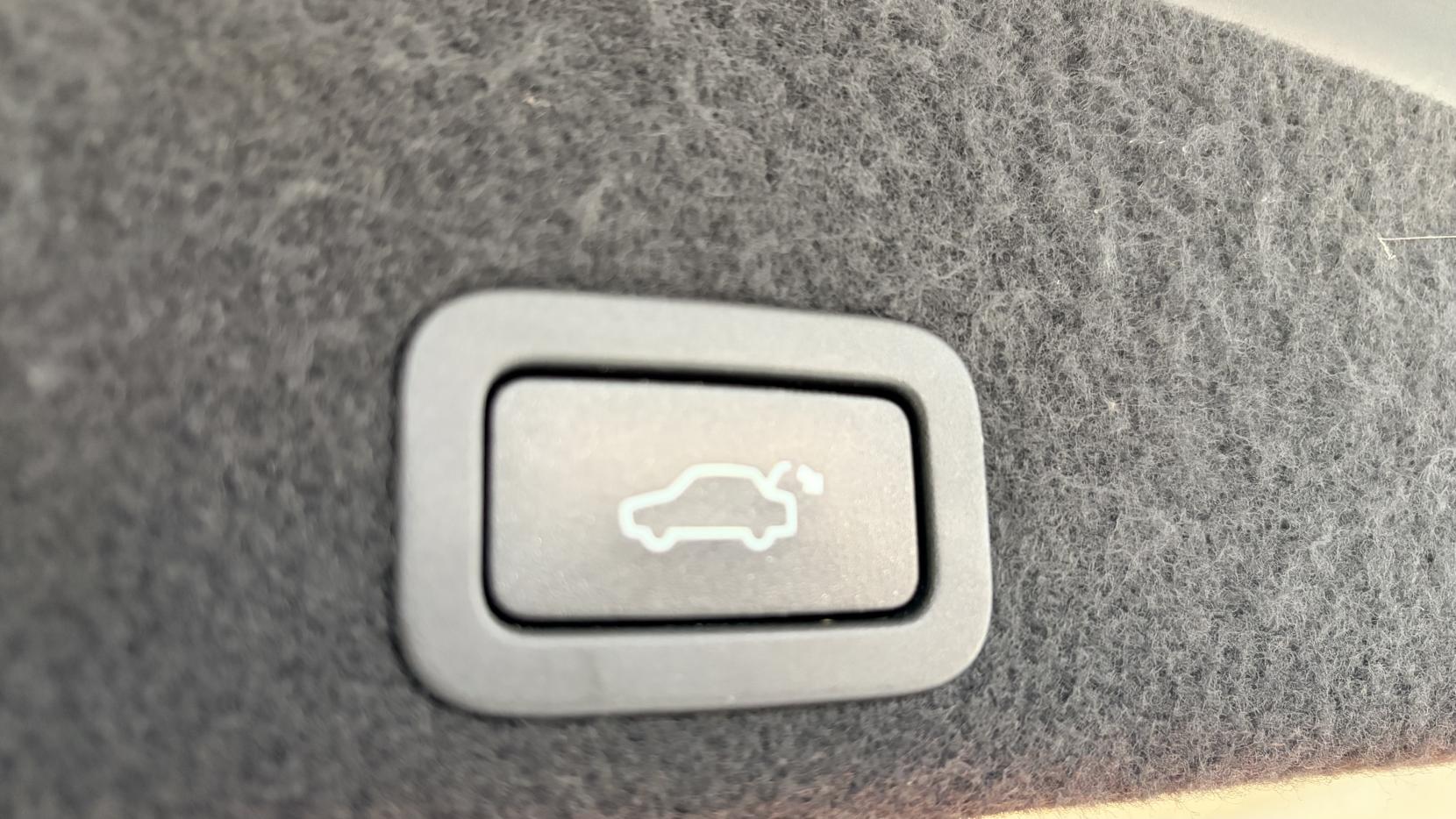 Volvo XC60 2.4 D4 SE Lux Nav SUV 5dr Diesel Auto AWD Euro 6 (s/s) (190 ps)