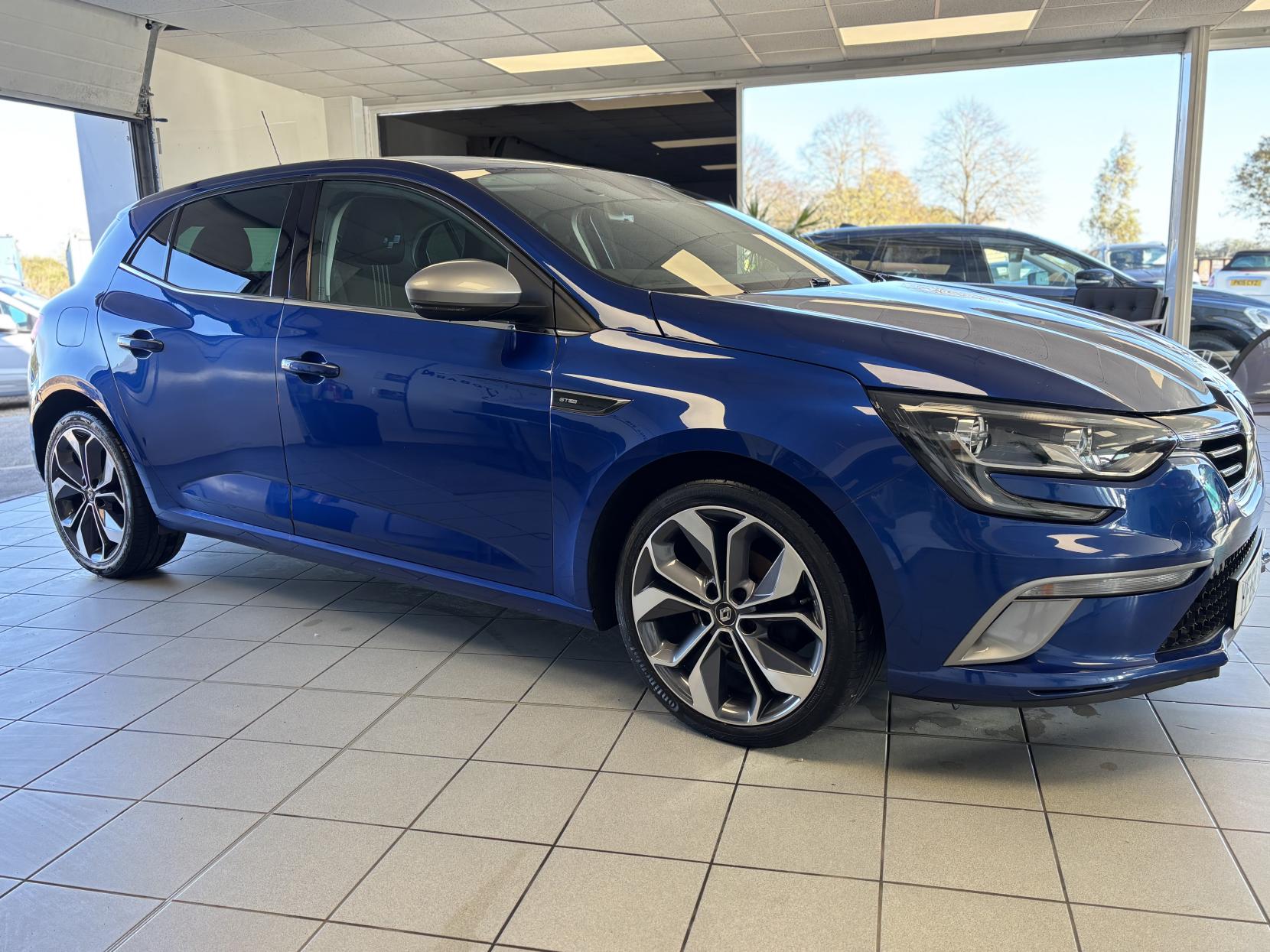 Renault Megane 1.3 TCe GT Line Hatchback 5dr Petrol Manual Euro 6 (s/s) (140 ps)