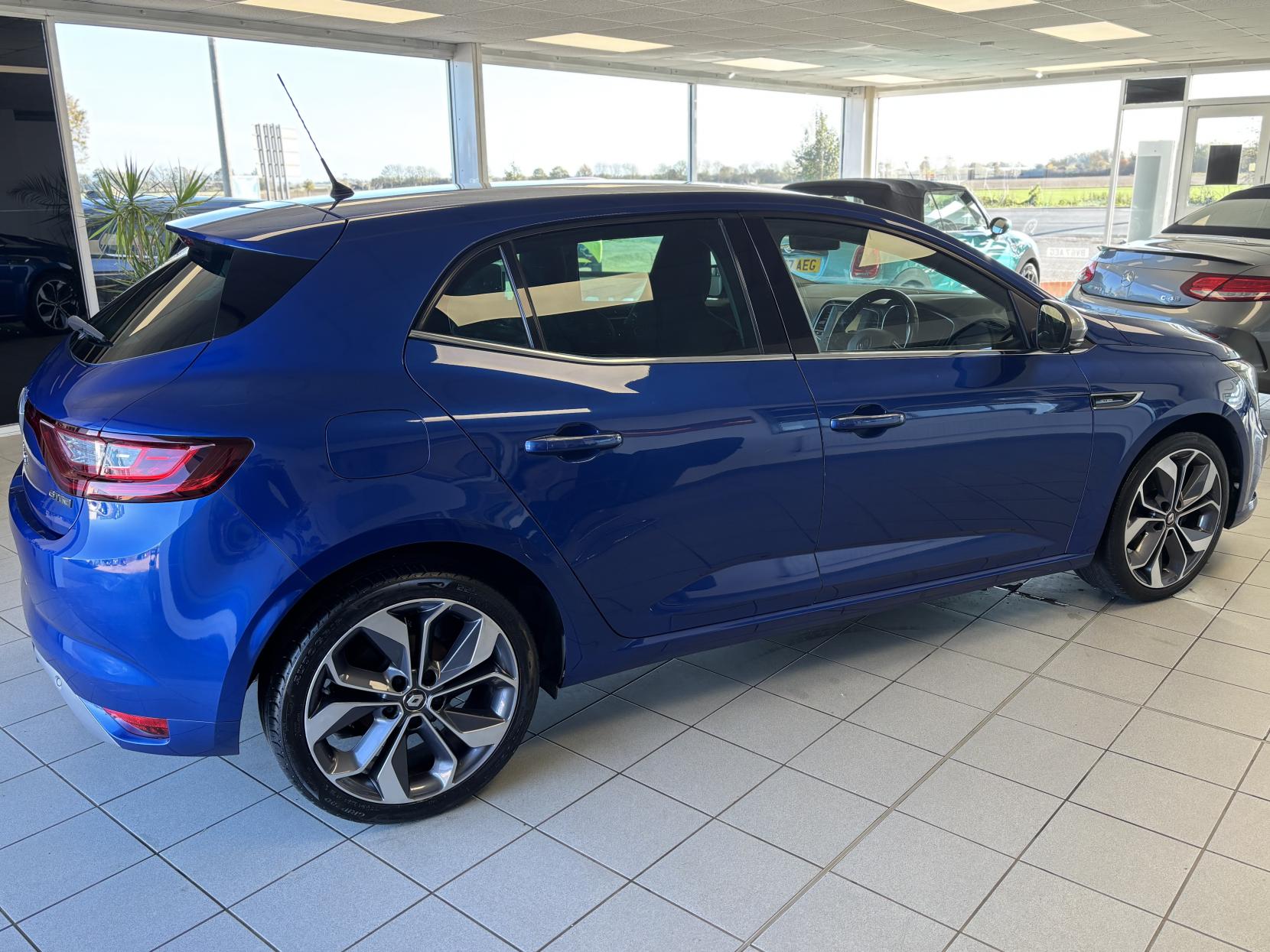 Renault Megane 1.3 TCe GT Line Hatchback 5dr Petrol Manual Euro 6 (s/s) (140 ps)