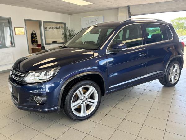 Volkswagen Tiguan 2.0 TDI BlueMotion Tech R-Line SUV 5dr Diesel Manual 4WD Euro 5 (s/s) (140 ps)