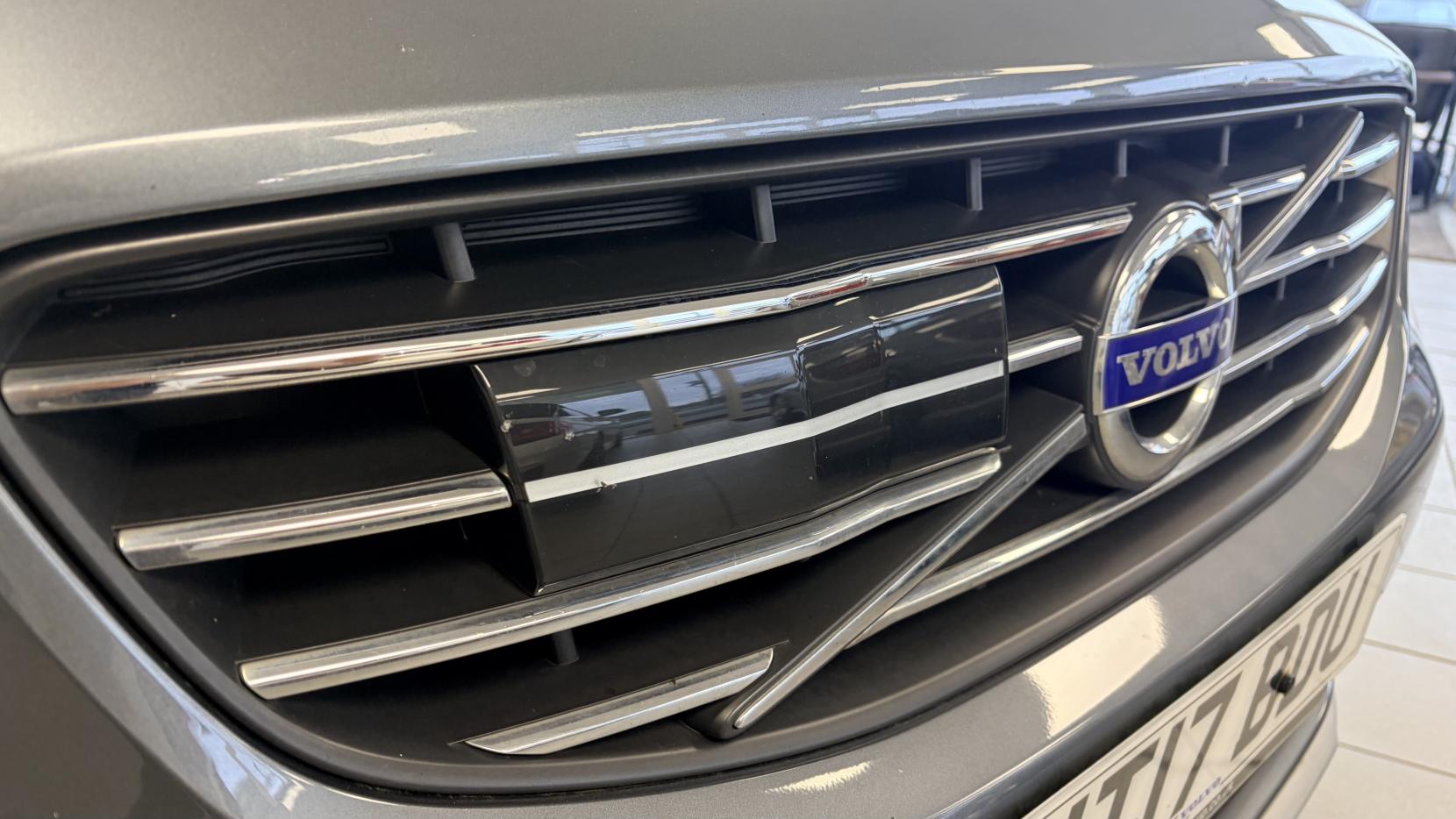 Volvo XC60 2.0 D4 SE Nav SUV 5dr Diesel Manual Euro 6 (s/s) (190 ps)