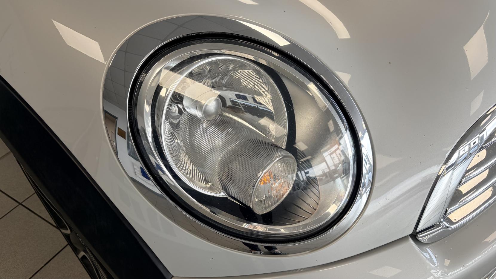 MINI Convertible 1.6 Cooper D Convertible 2dr Diesel Manual Euro 5 (s/s) (112 ps)