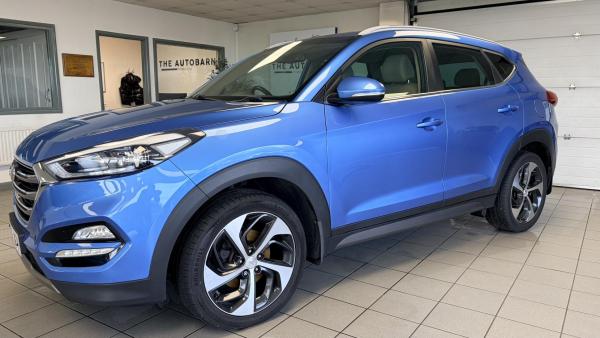 Hyundai TUCSON 2.0 CRDi Premium SUV 5dr Diesel Manual 4WD Euro 6 (136 ps)