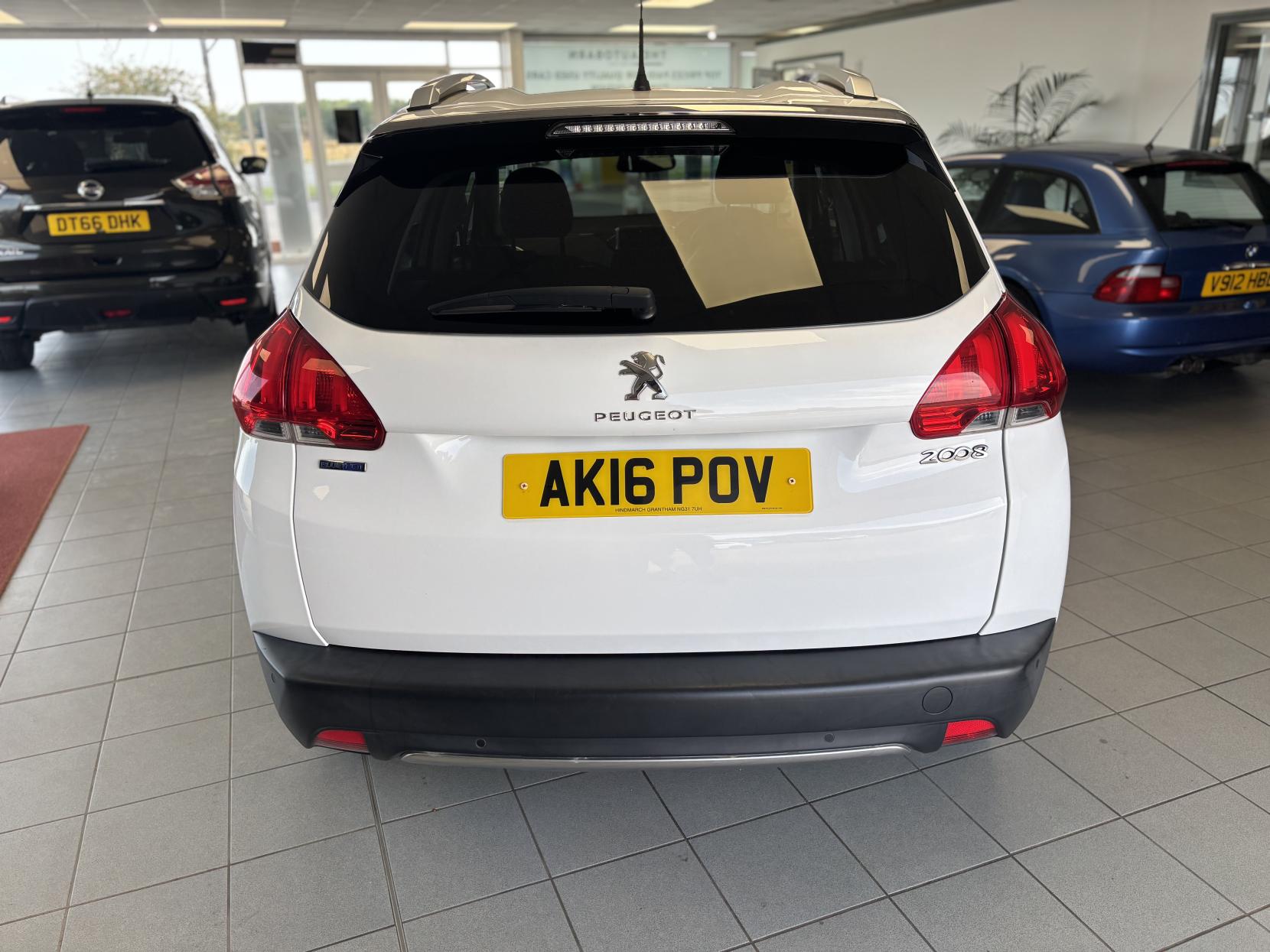 Peugeot 2008 1.6 BlueHDi Allure SUV 5dr Diesel Manual Euro 6 (s/s) (100 ps)