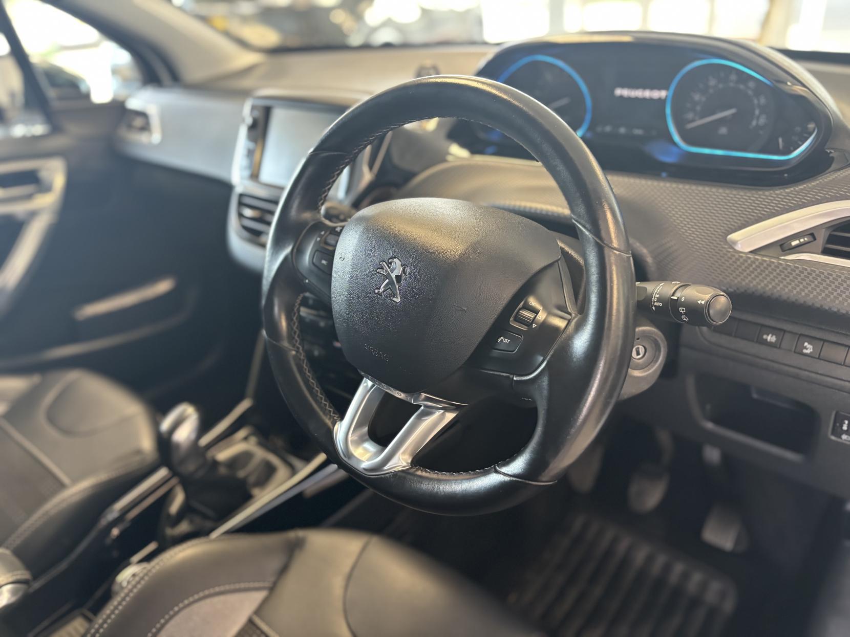 Peugeot 2008 1.6 BlueHDi Allure SUV 5dr Diesel Manual Euro 6 (s/s) (100 ps)