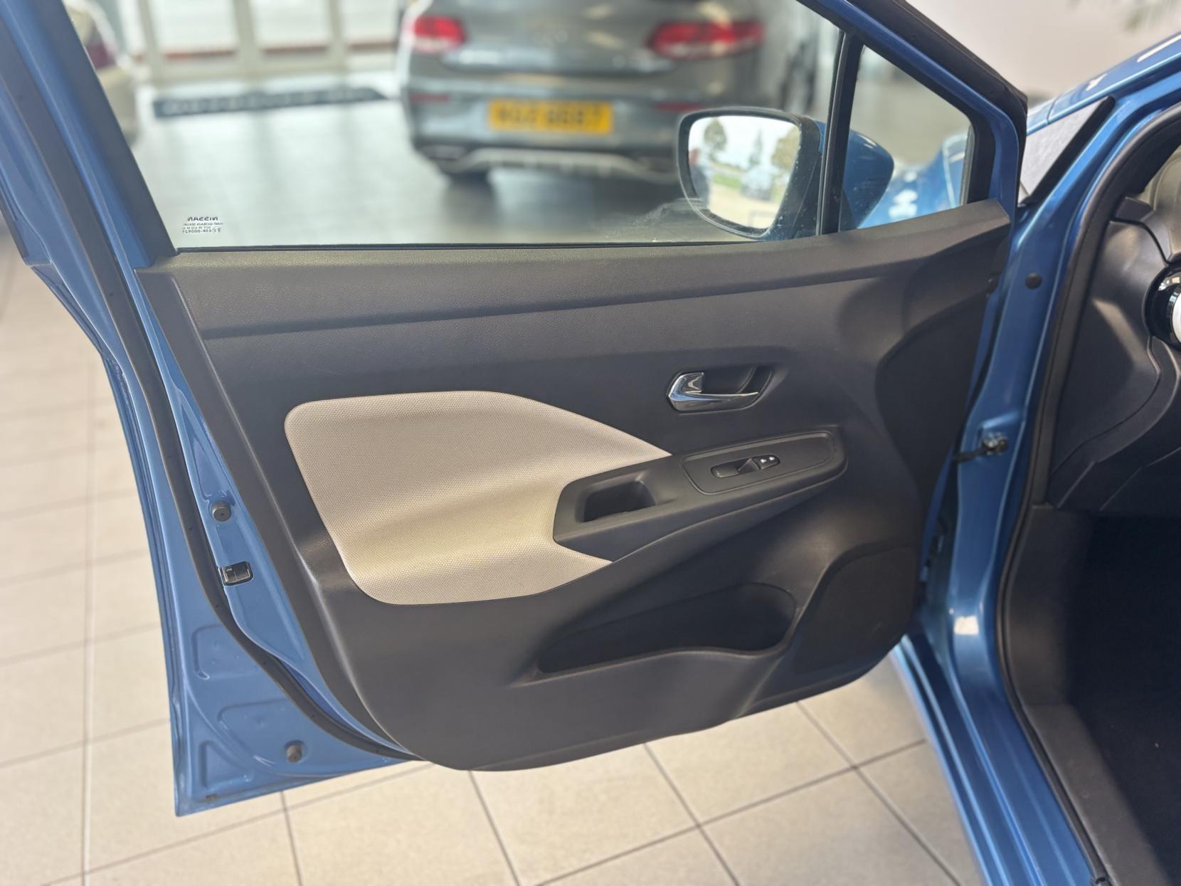 Nissan Micra 0.9 IG-T N-Connecta Hatchback 5dr Petrol Manual Euro 6 (s/s) (90 ps)