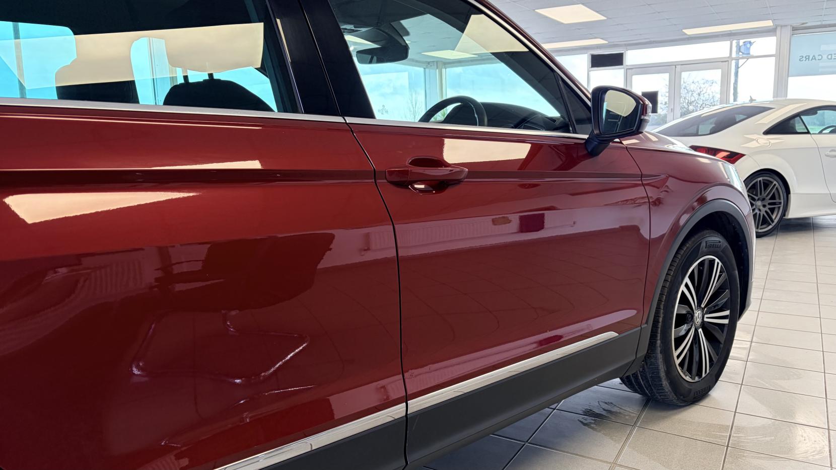 Volkswagen Tiguan 2.0 TDI SE Navigation SUV 5dr Diesel Manual Euro 6 (s/s) (150 ps)