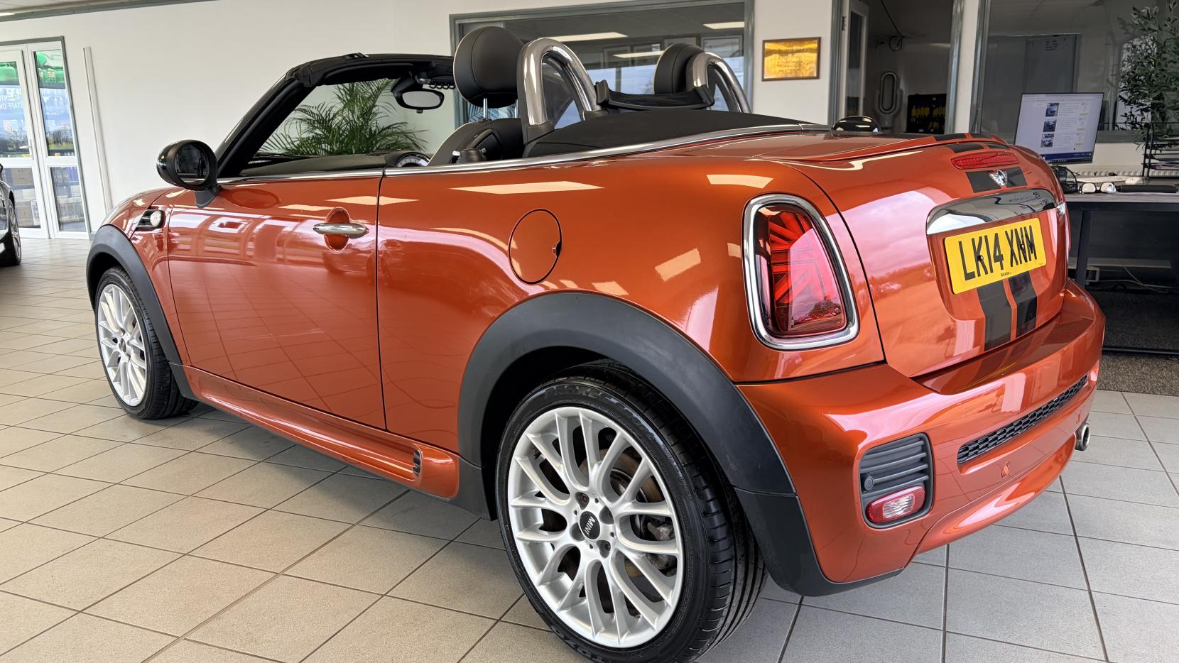 MINI Roadster 1.6 Cooper Convertible 2dr Petrol Manual Euro 6 (s/s) (122 ps)