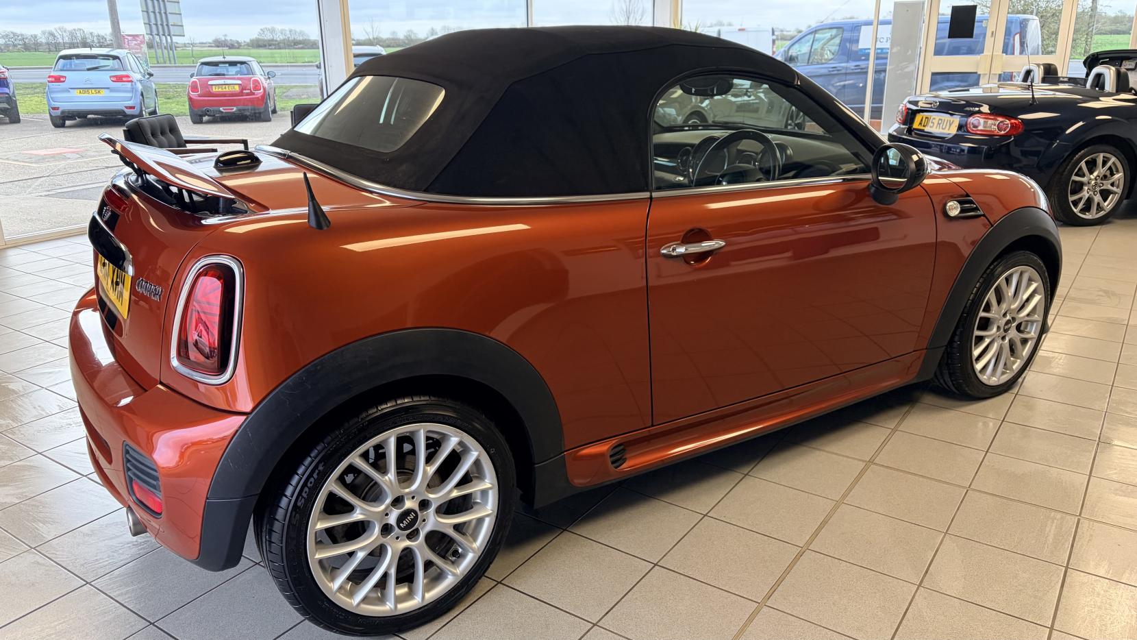 MINI Roadster 1.6 Cooper Convertible 2dr Petrol Manual Euro 6 (s/s) (122 ps)