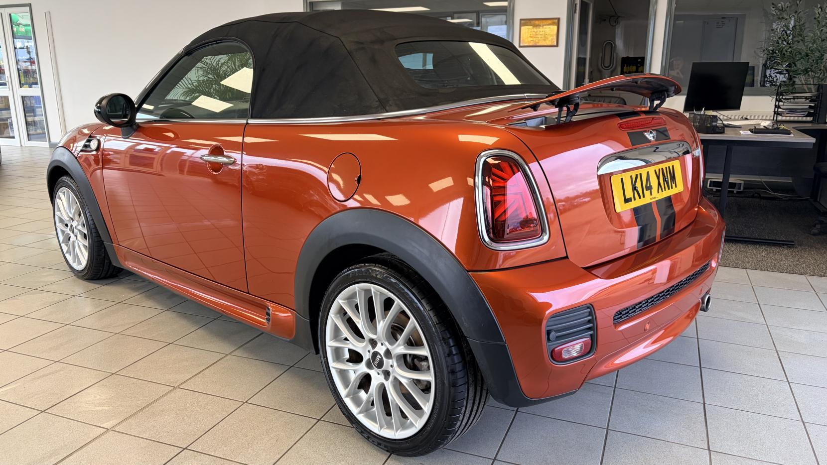MINI Roadster 1.6 Cooper Convertible 2dr Petrol Manual Euro 6 (s/s) (122 ps)
