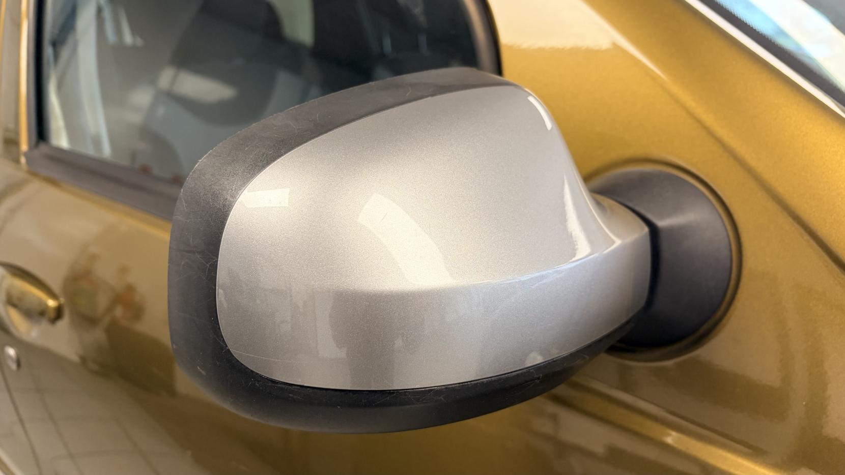 Dacia Duster 1.5 dCi Laureate SUV 5dr Diesel Manual Euro 6 (s/s) (110 ps)