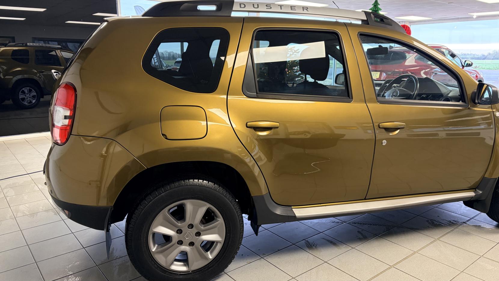 Dacia Duster 1.5 dCi Laureate SUV 5dr Diesel Manual Euro 6 (s/s) (110 ps)