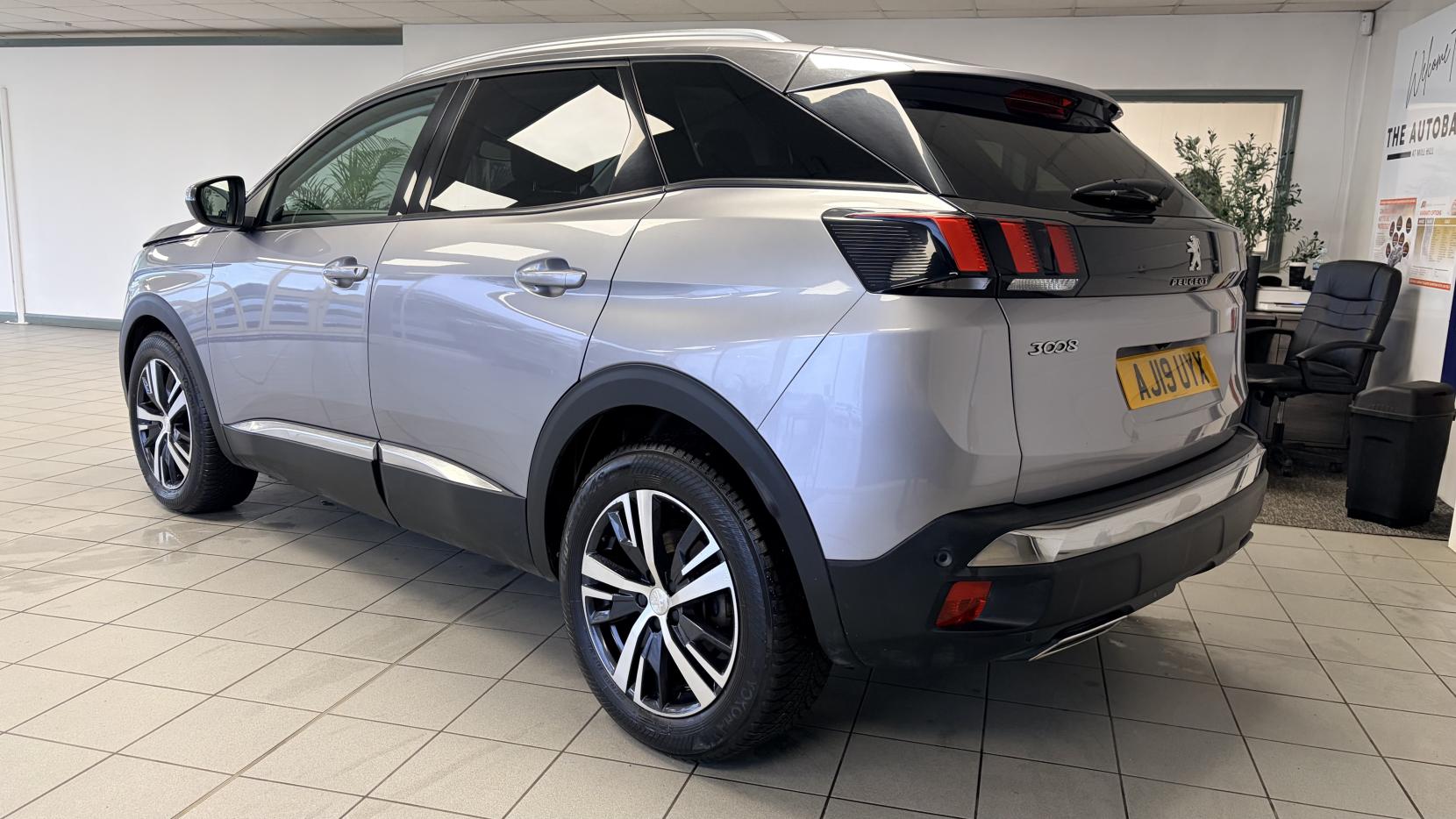 Peugeot 3008 1.5 BlueHDi Allure SUV 5dr Diesel EAT Euro 6 (s/s) (130 ps)