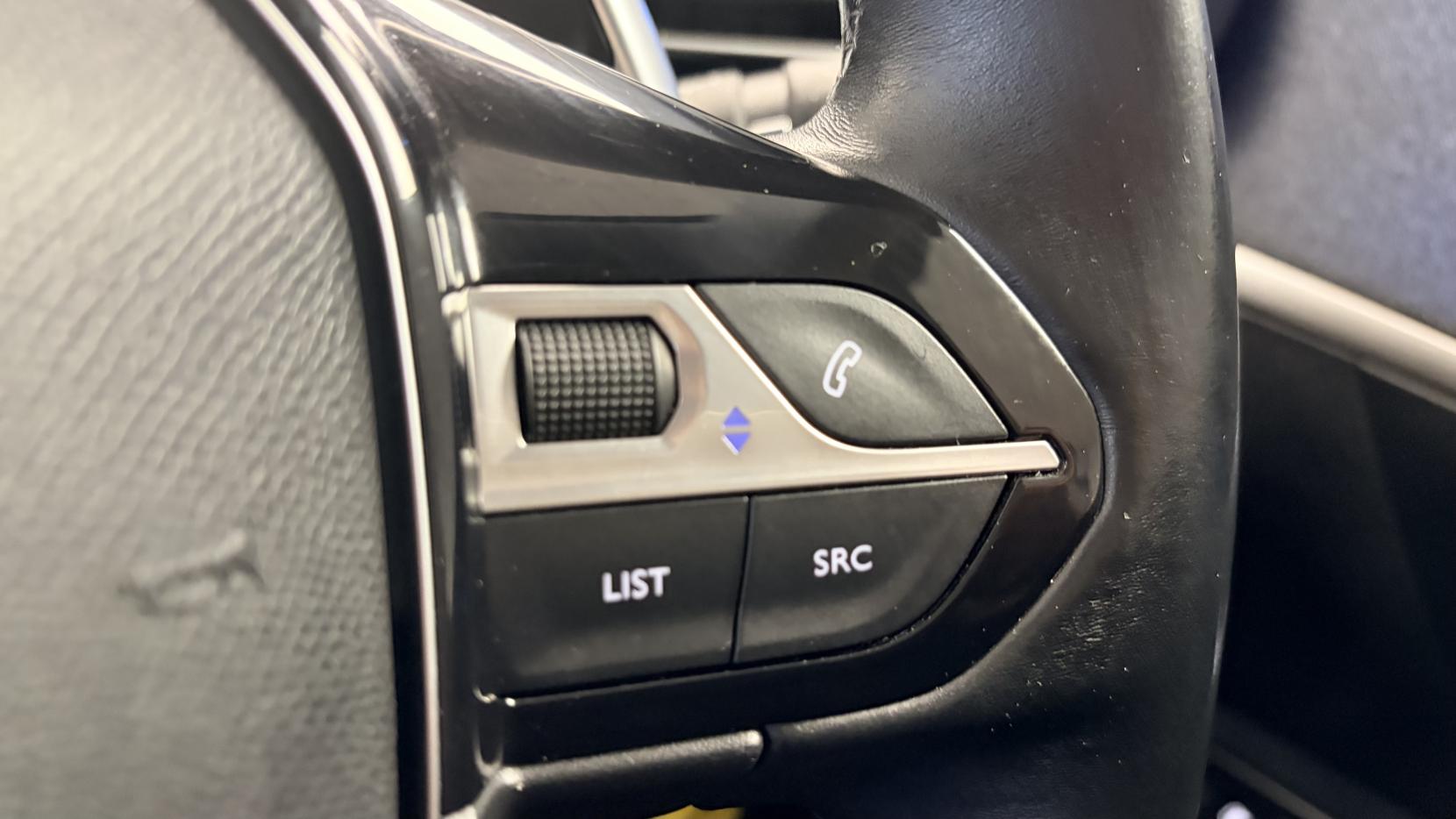 Peugeot 3008 1.5 BlueHDi Allure SUV 5dr Diesel EAT Euro 6 (s/s) (130 ps)