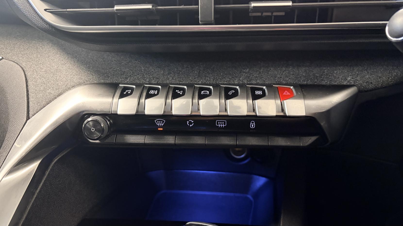 Peugeot 3008 1.5 BlueHDi Allure SUV 5dr Diesel EAT Euro 6 (s/s) (130 ps)