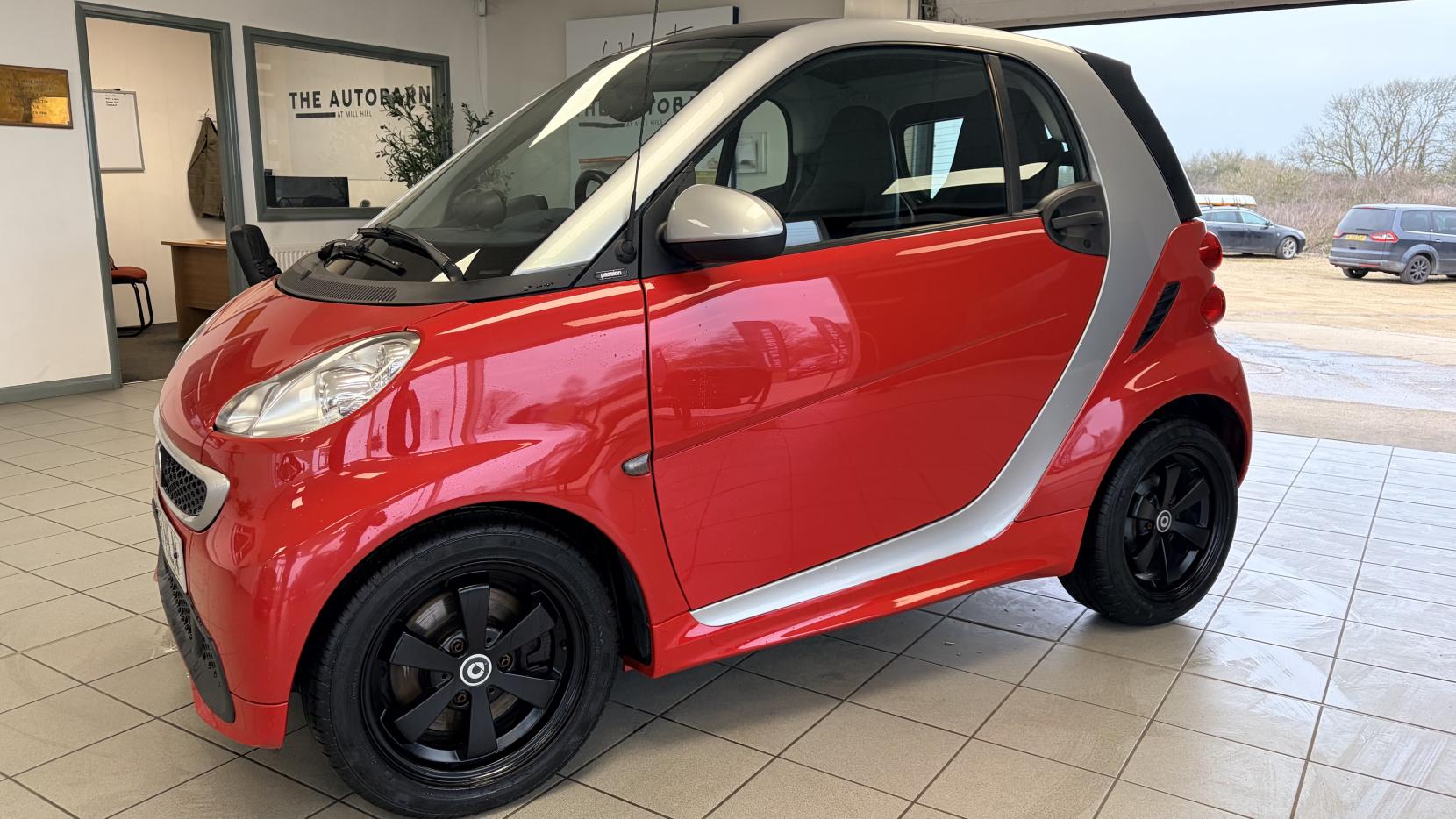 Smart fortwo 0.8 CDI Passion Coupe 2dr Diesel SoftTouch Euro 5 (54 bhp)