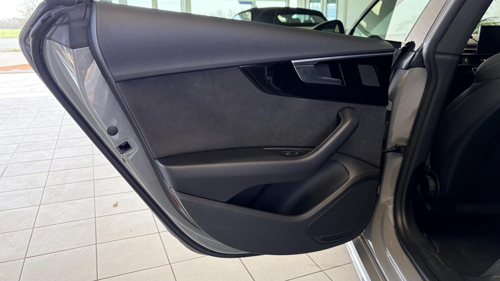 Audi A5 2.0 TFSI 40 Black Edition Sportback 5dr Petrol S Tronic Euro 6 (s/s) (204 ps)