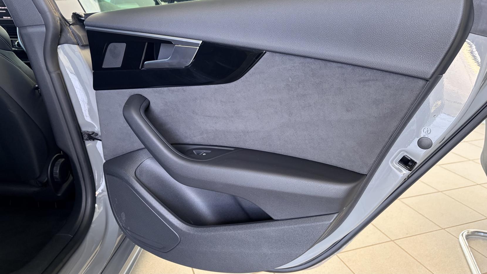 Audi A5 2.0 TFSI 40 Black Edition Sportback 5dr Petrol S Tronic Euro 6 (s/s) (204 ps)