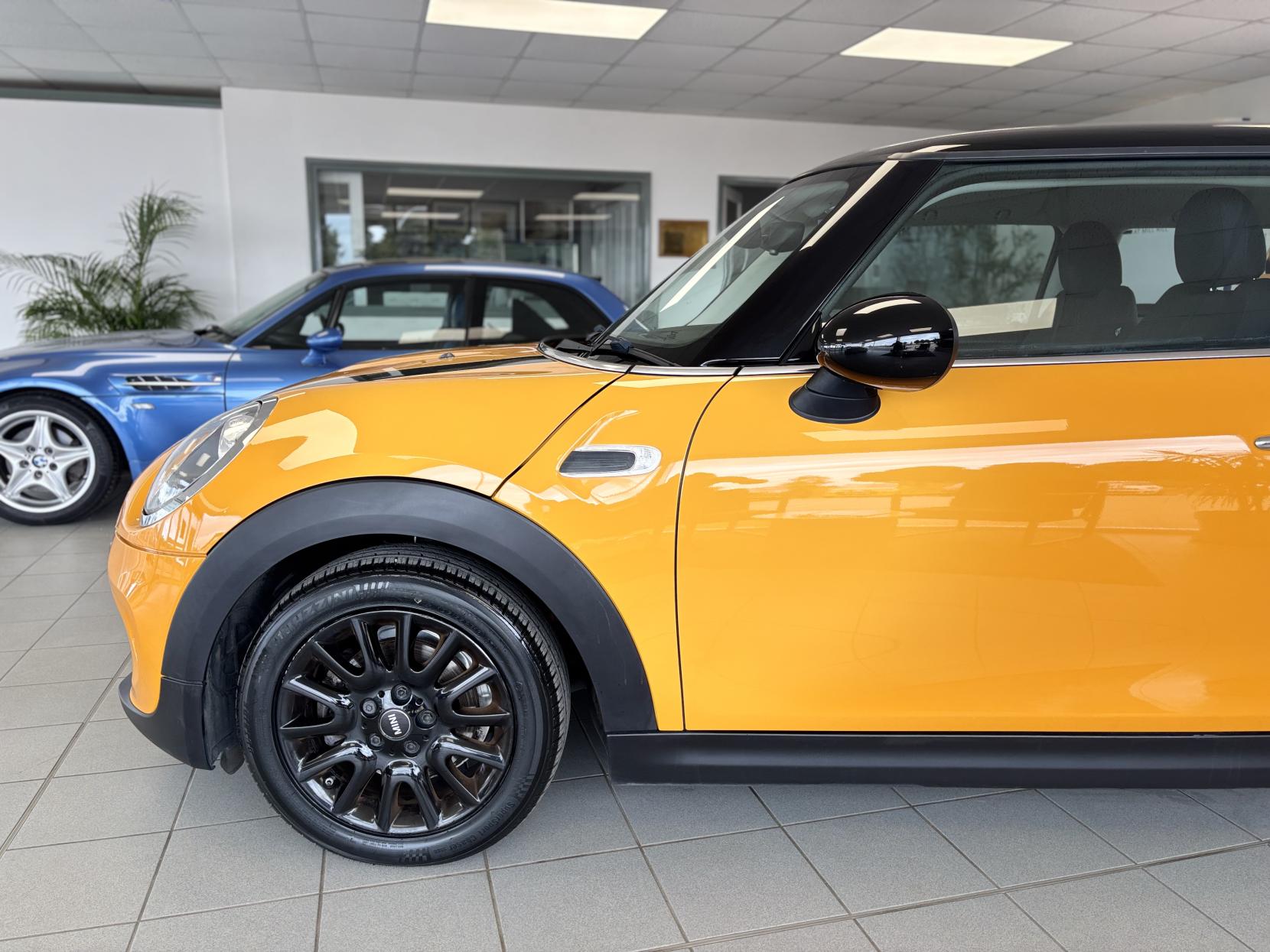 MINI Hatch 1.5 Cooper Hatchback 3dr Petrol Manual Euro 6 (s/s) (136 ps)
