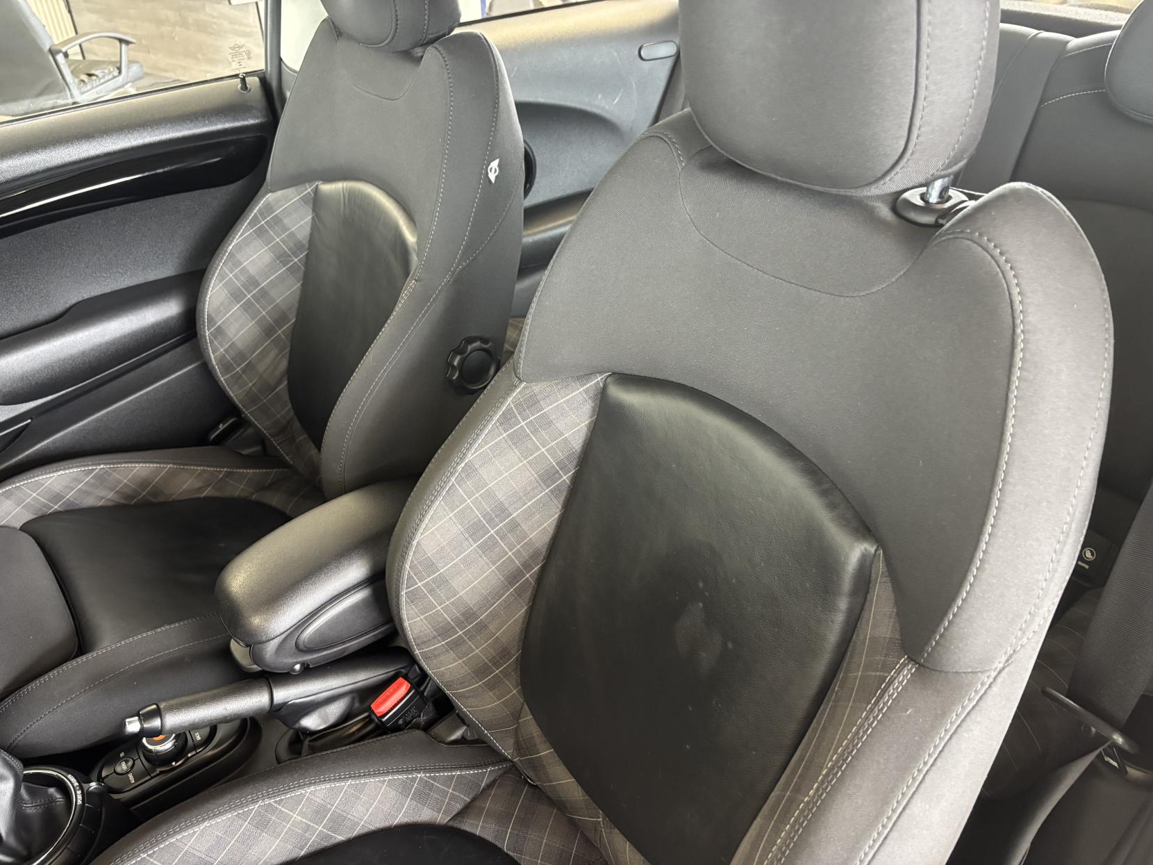 MINI Hatch 1.5 Cooper Hatchback 3dr Petrol Manual Euro 6 (s/s) (136 ps)