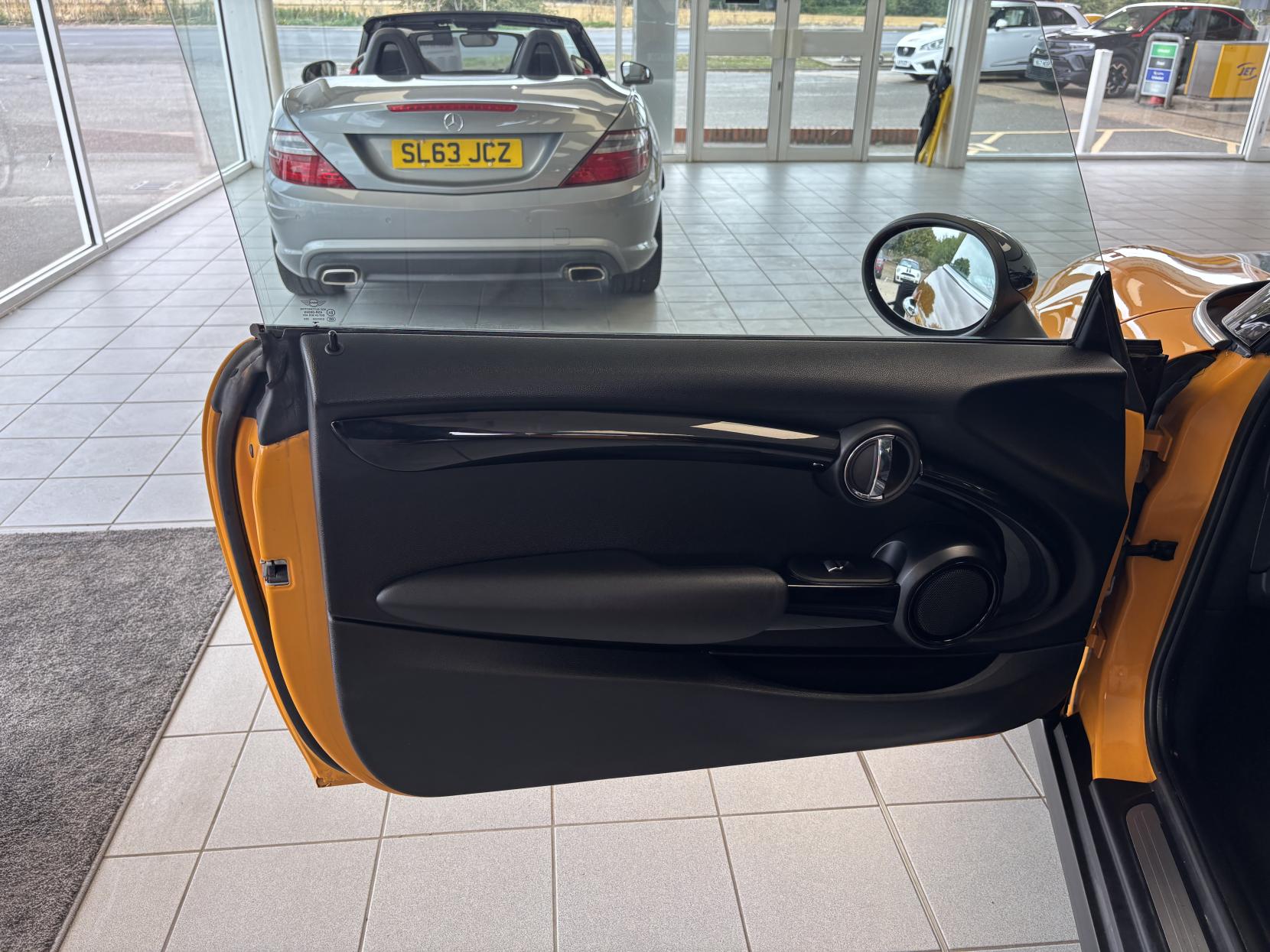 MINI Hatch 1.5 Cooper Hatchback 3dr Petrol Manual Euro 6 (s/s) (136 ps)