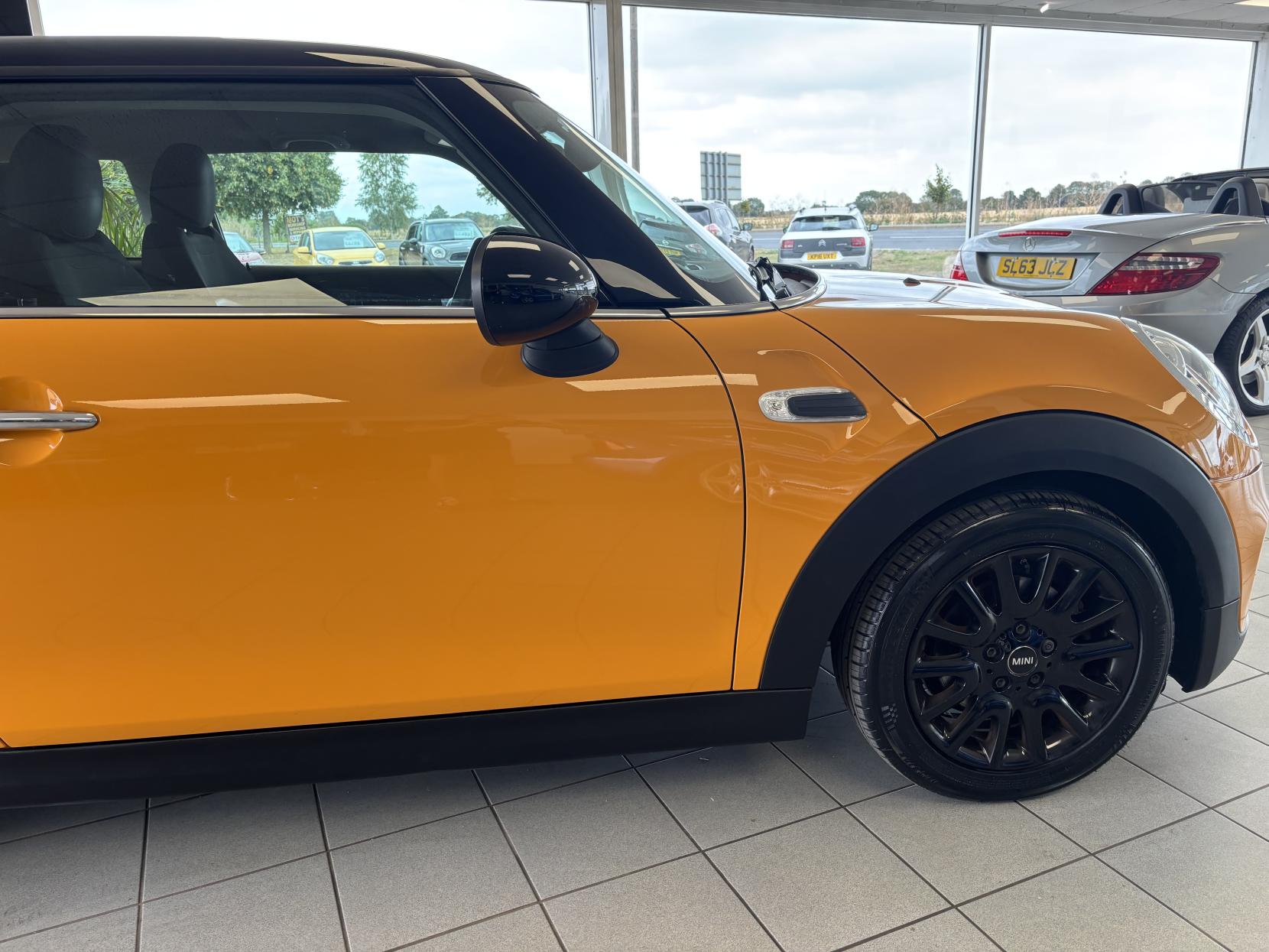 MINI Hatch 1.5 Cooper Hatchback 3dr Petrol Manual Euro 6 (s/s) (136 ps)