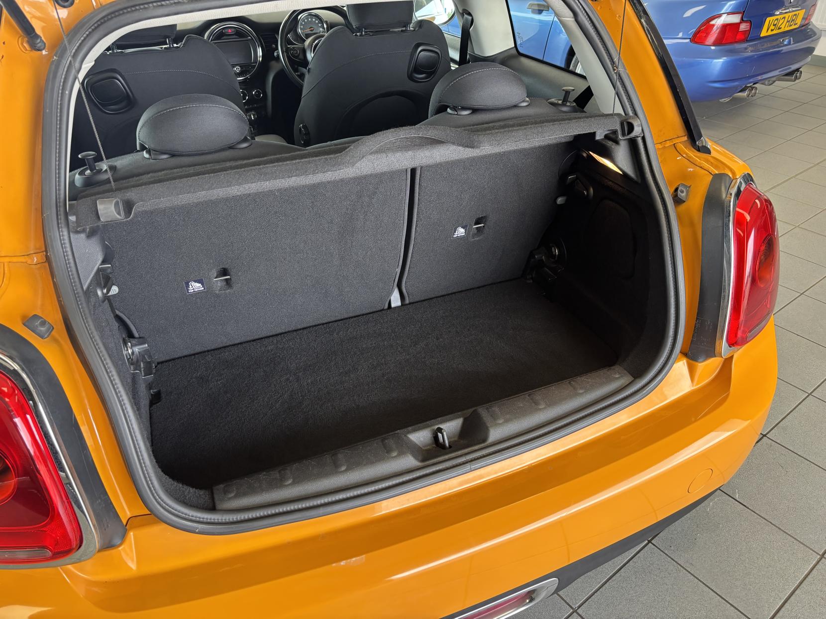 MINI Hatch 1.5 Cooper Hatchback 3dr Petrol Manual Euro 6 (s/s) (136 ps)