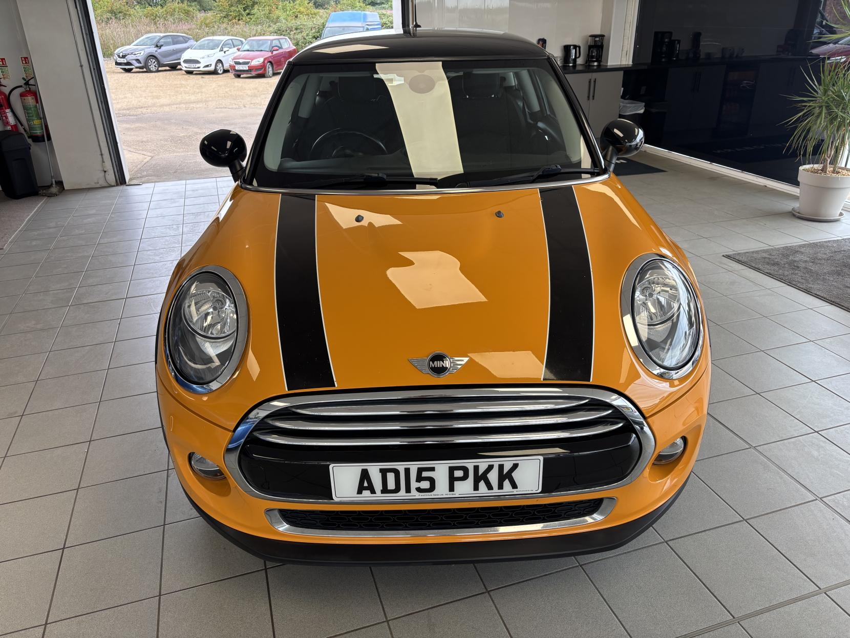 MINI Hatch 1.5 Cooper Hatchback 3dr Petrol Manual Euro 6 (s/s) (136 ps)