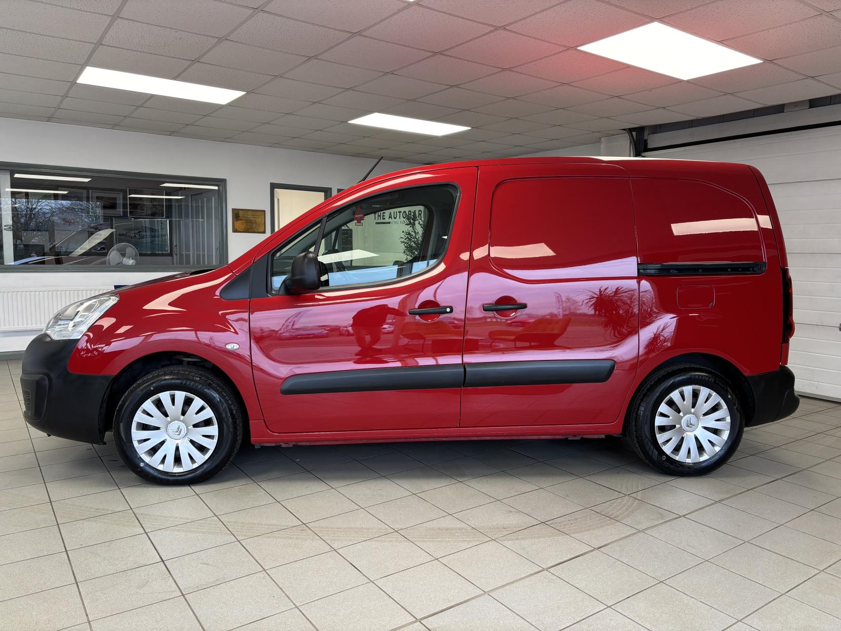 Citroen Berlingo 1.6 BlueHDi 625 Enterprise Panel Van 5dr Diesel Manual L1 (112 g/km, 75 bhp)