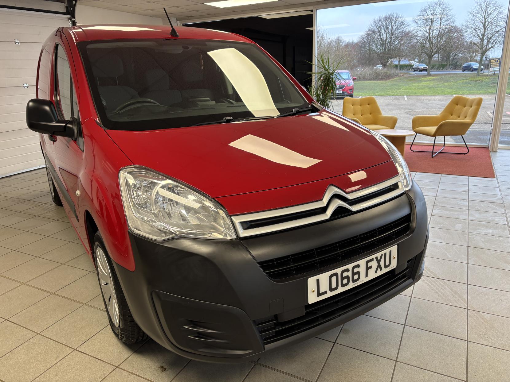 Citroen Berlingo 1.6 BlueHDi 625 Enterprise Panel Van 5dr Diesel Manual L1 (112 g/km, 75 bhp)