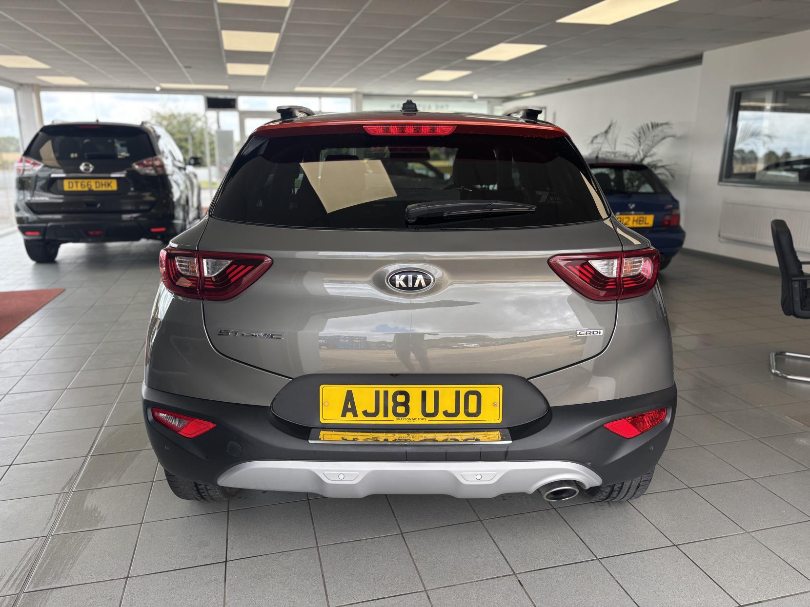 Kia Stonic 1.6 CRDi First Edition SUV 5dr Diesel Manual Euro 6 (s/s) (108 bhp)