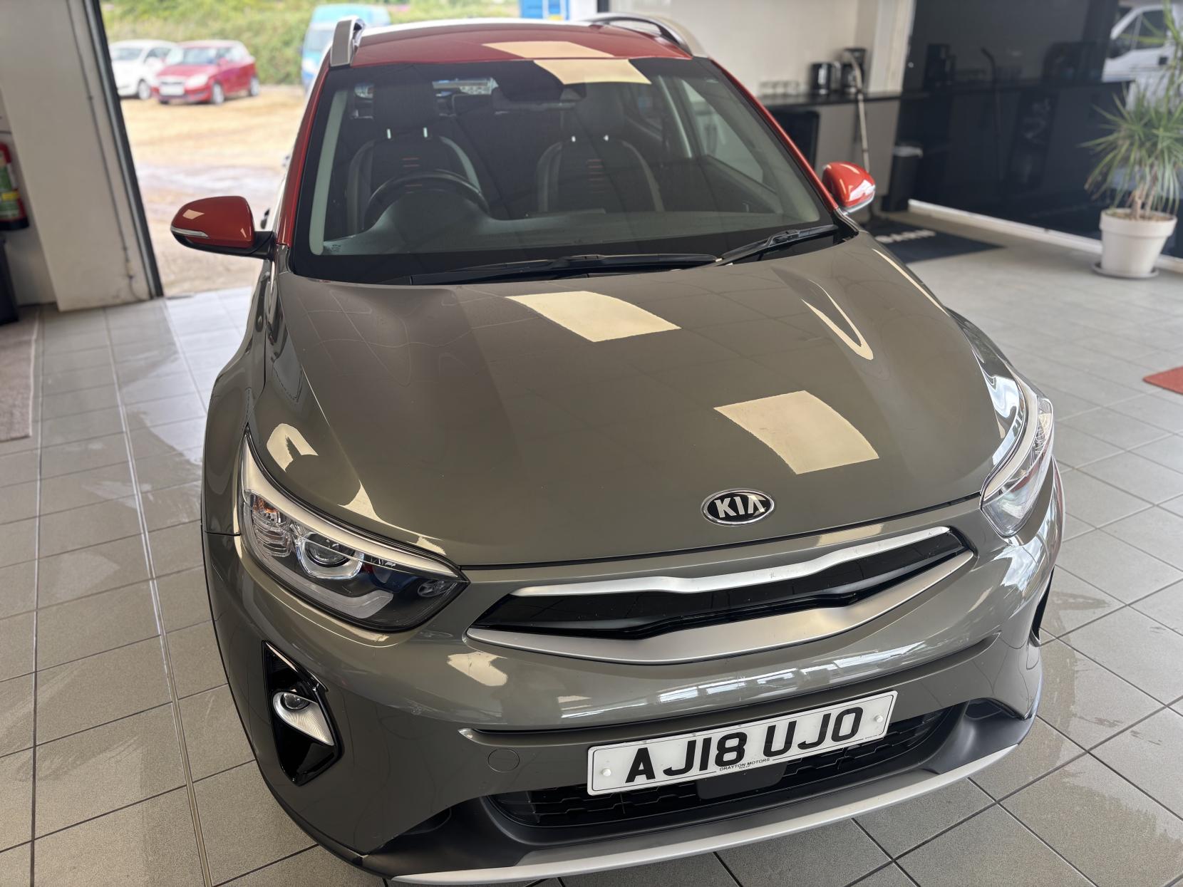 Kia Stonic 1.6 CRDi First Edition SUV 5dr Diesel Manual Euro 6 (s/s) (108 bhp)