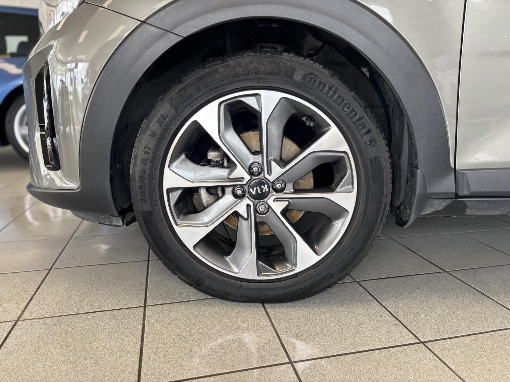Kia Stonic 1.6 CRDi First Edition SUV 5dr Diesel Manual Euro 6 (s/s) (108 bhp)